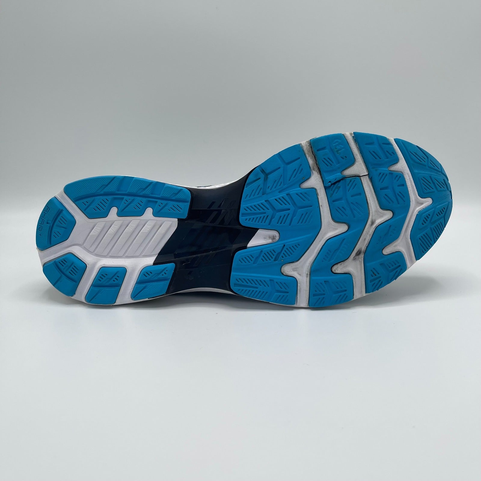 ASICS GEL KAYANO 27