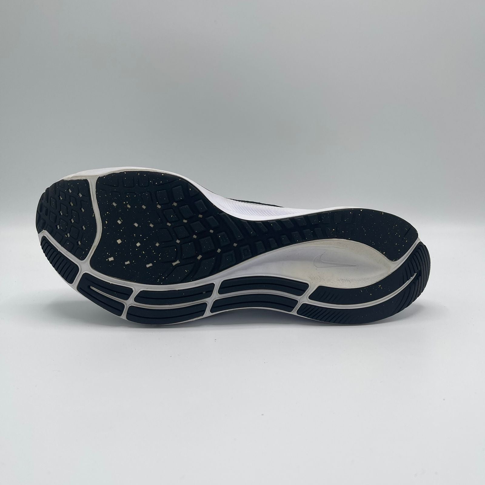 NIKE AIR ZOOM PEGASUS 37
