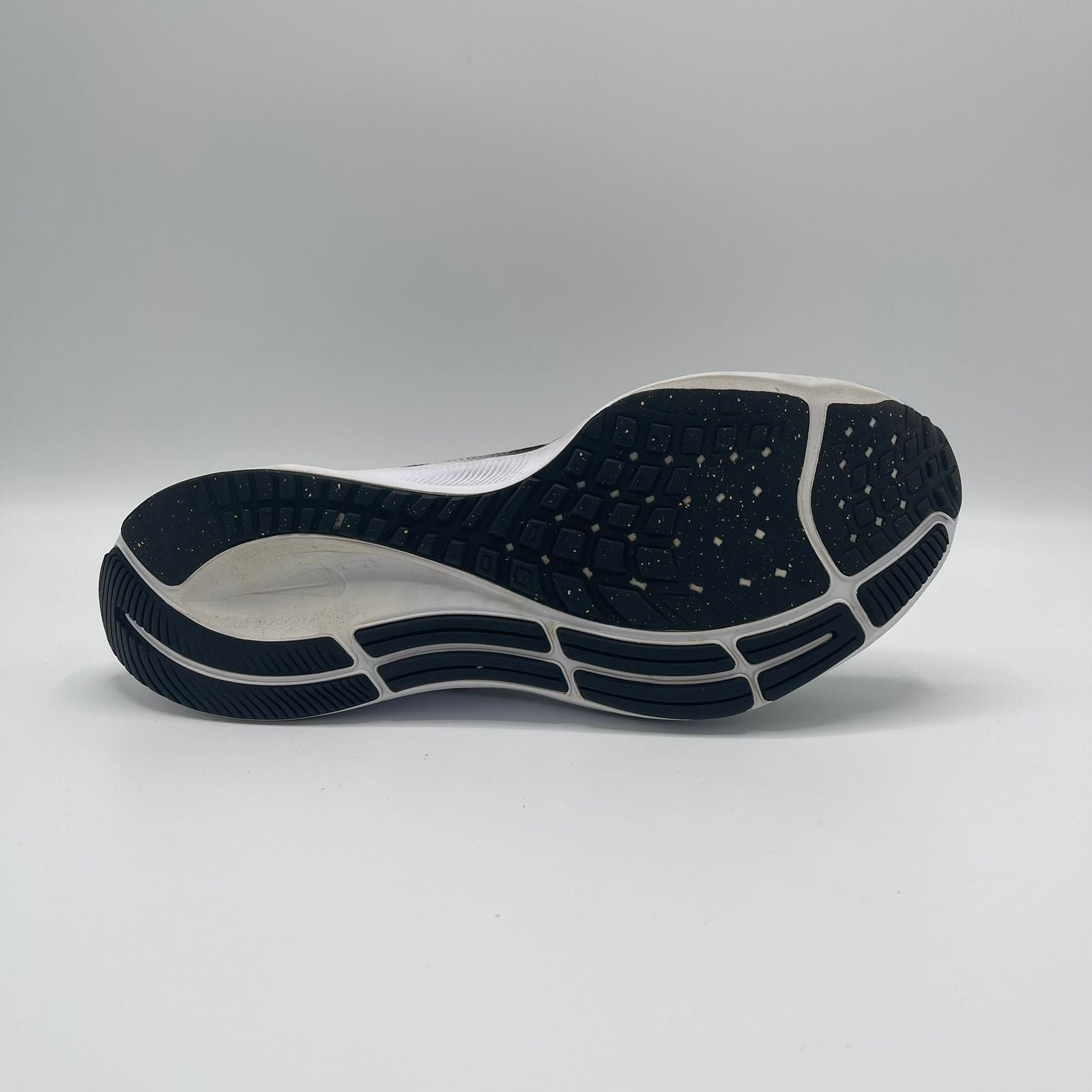 NIKE AIR ZOOM PEGASUS 37