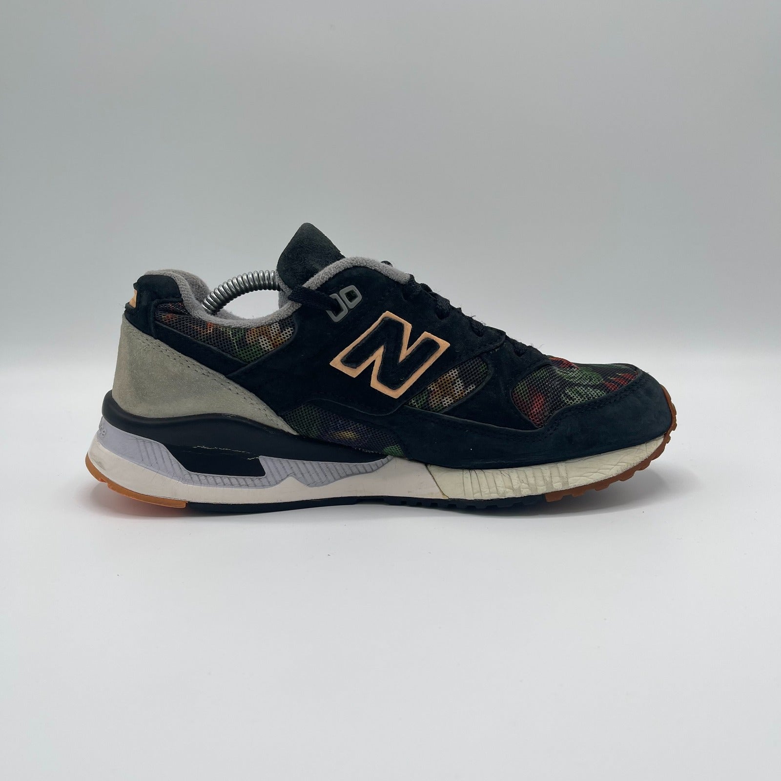 NEW BALANCE WOMEN' 530 FLORAL SHOES