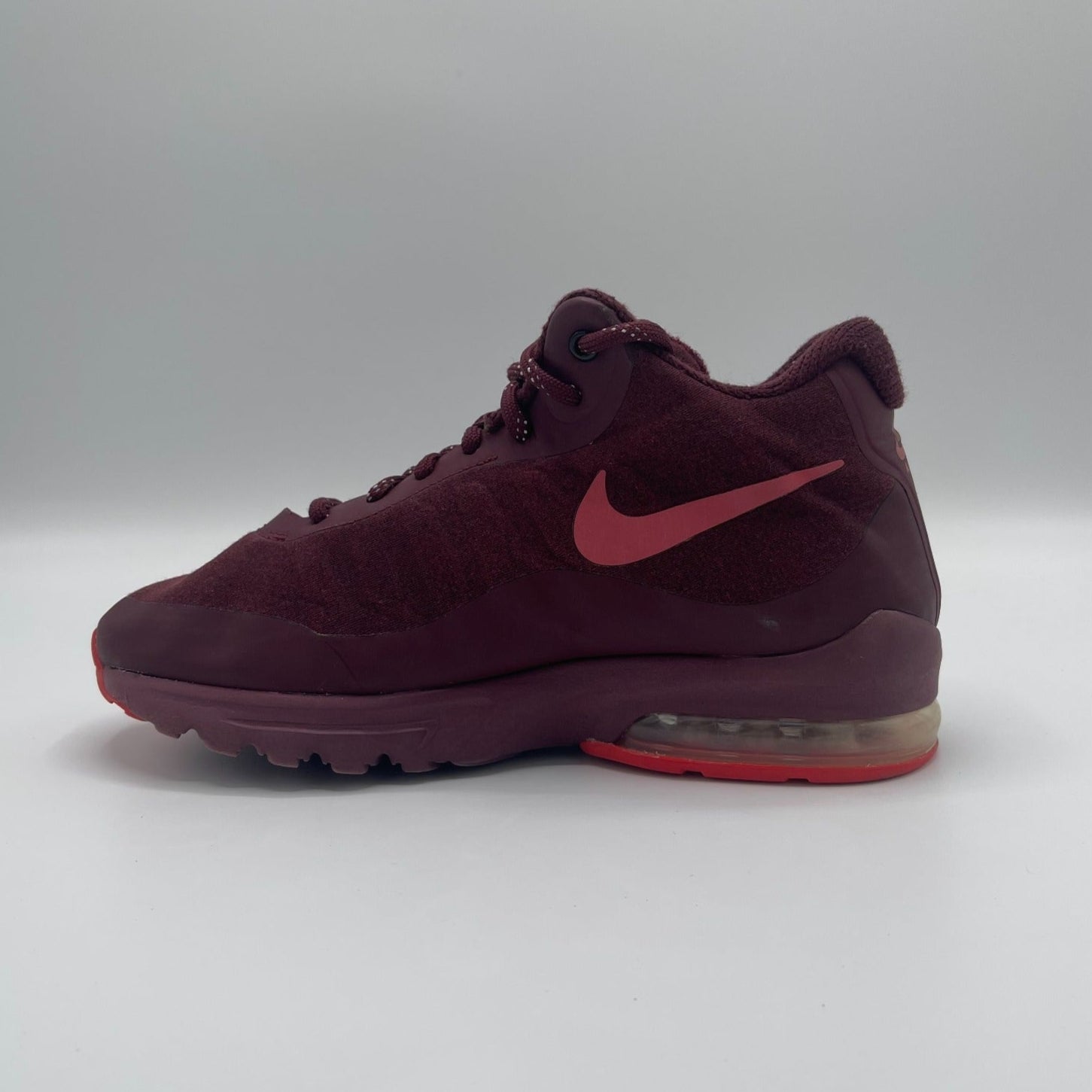 NIKE AIR MAX INVIGOR MID