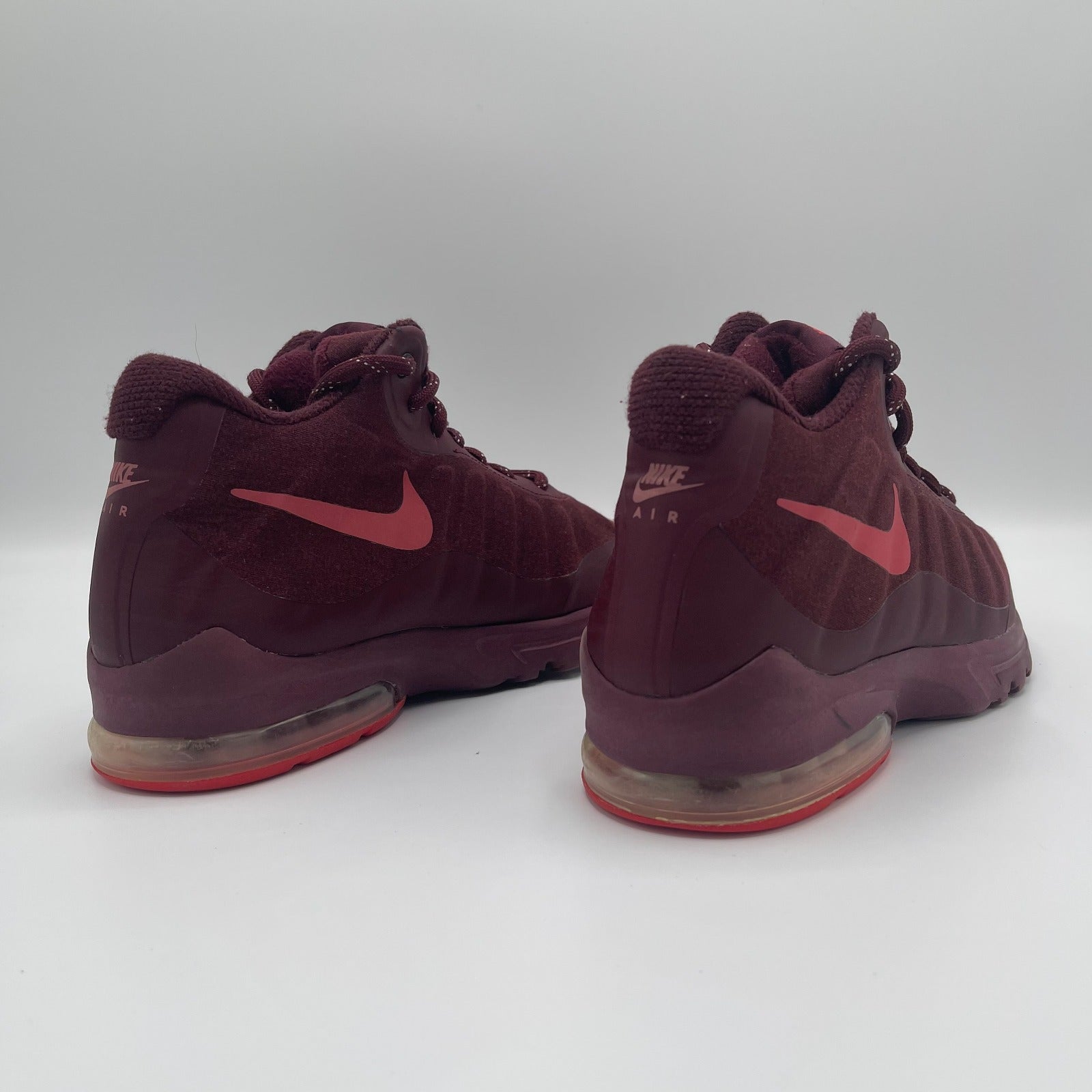 NIKE AIR MAX INVIGOR MID