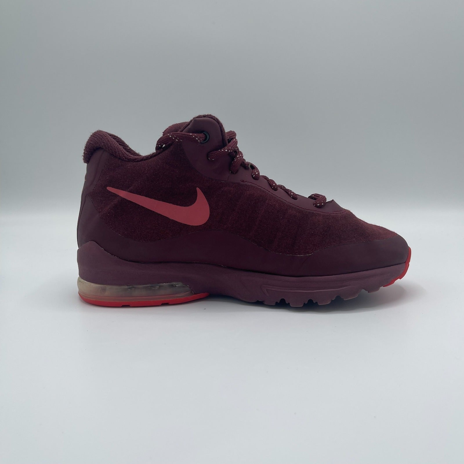 NIKE AIR MAX INVIGOR MID