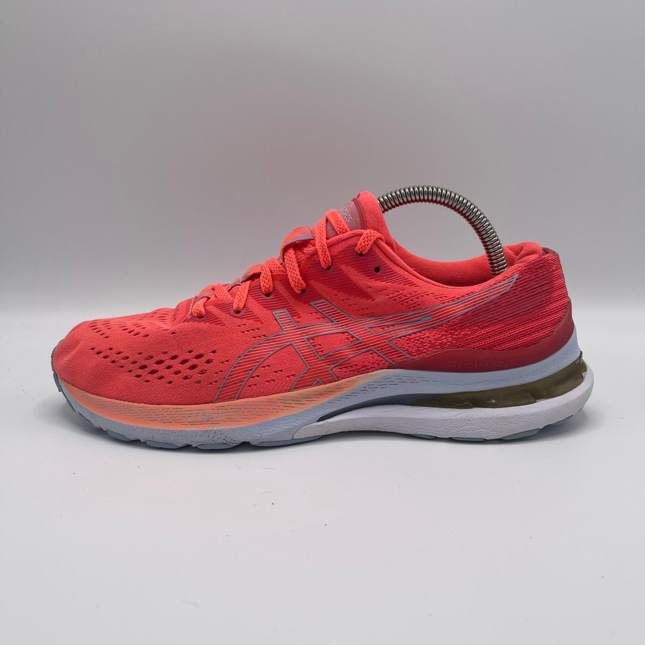ASICS GEL-KAYANO 28