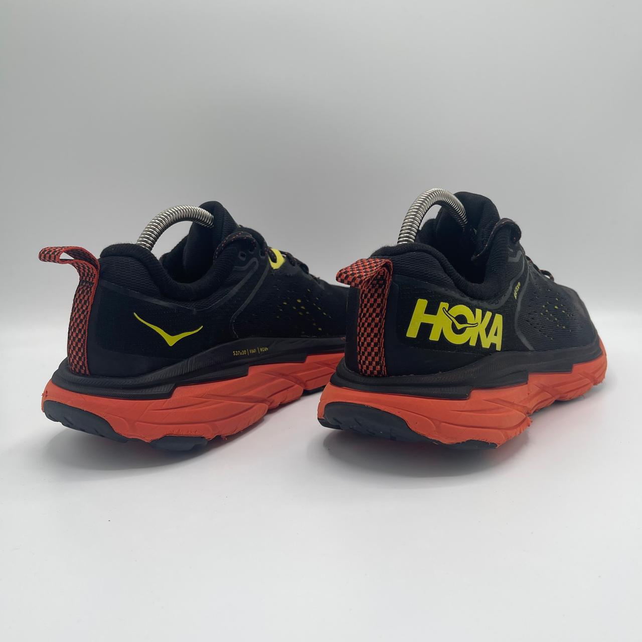HOKA ONE ONE CHALLENGER ATR 6