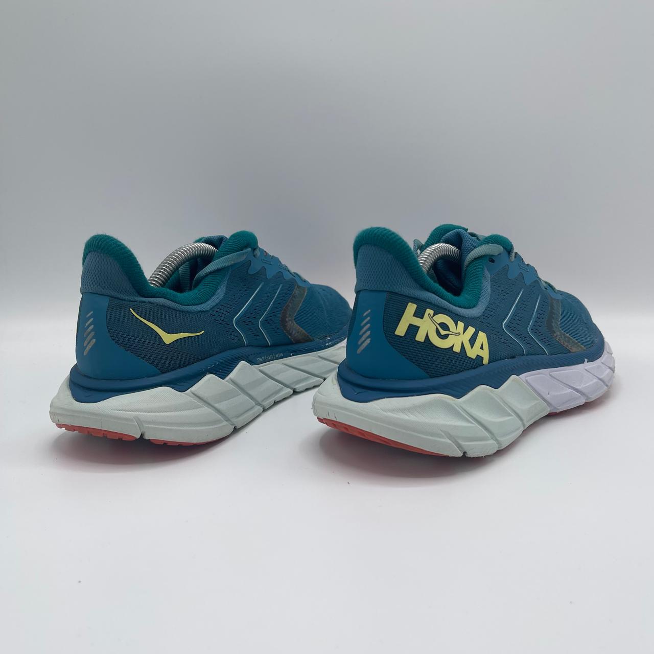 HOKA ONE ONE ARAHI 5