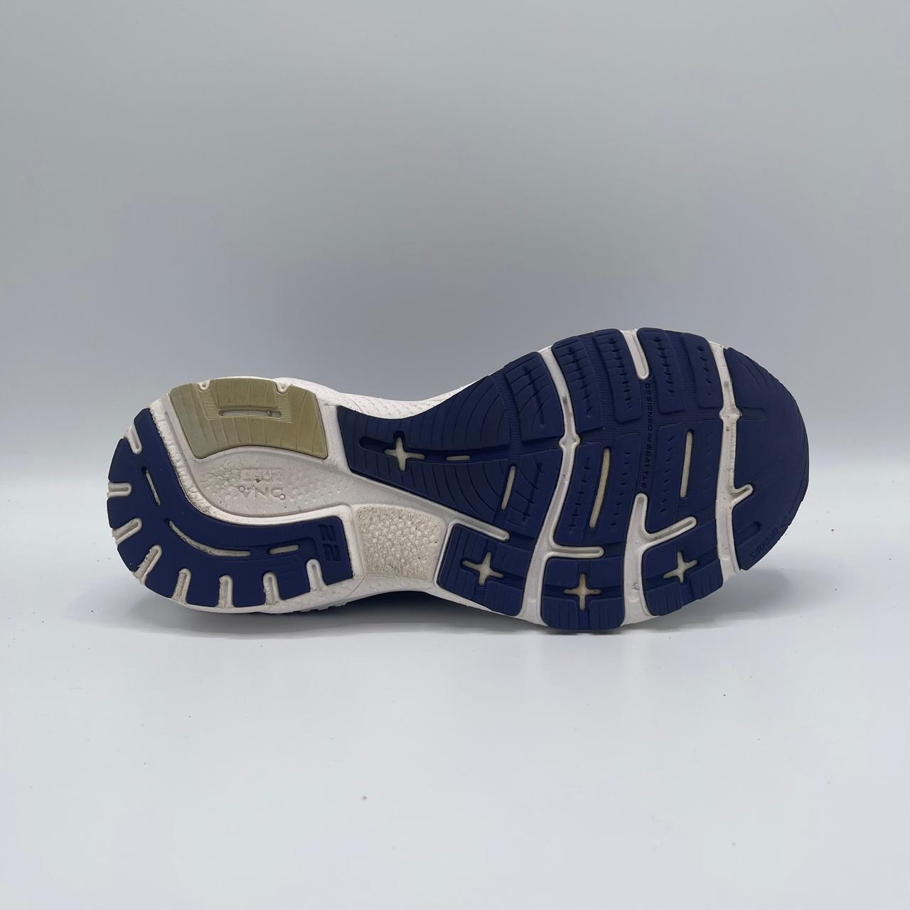 BROOKS ADRENALINE GTS 22