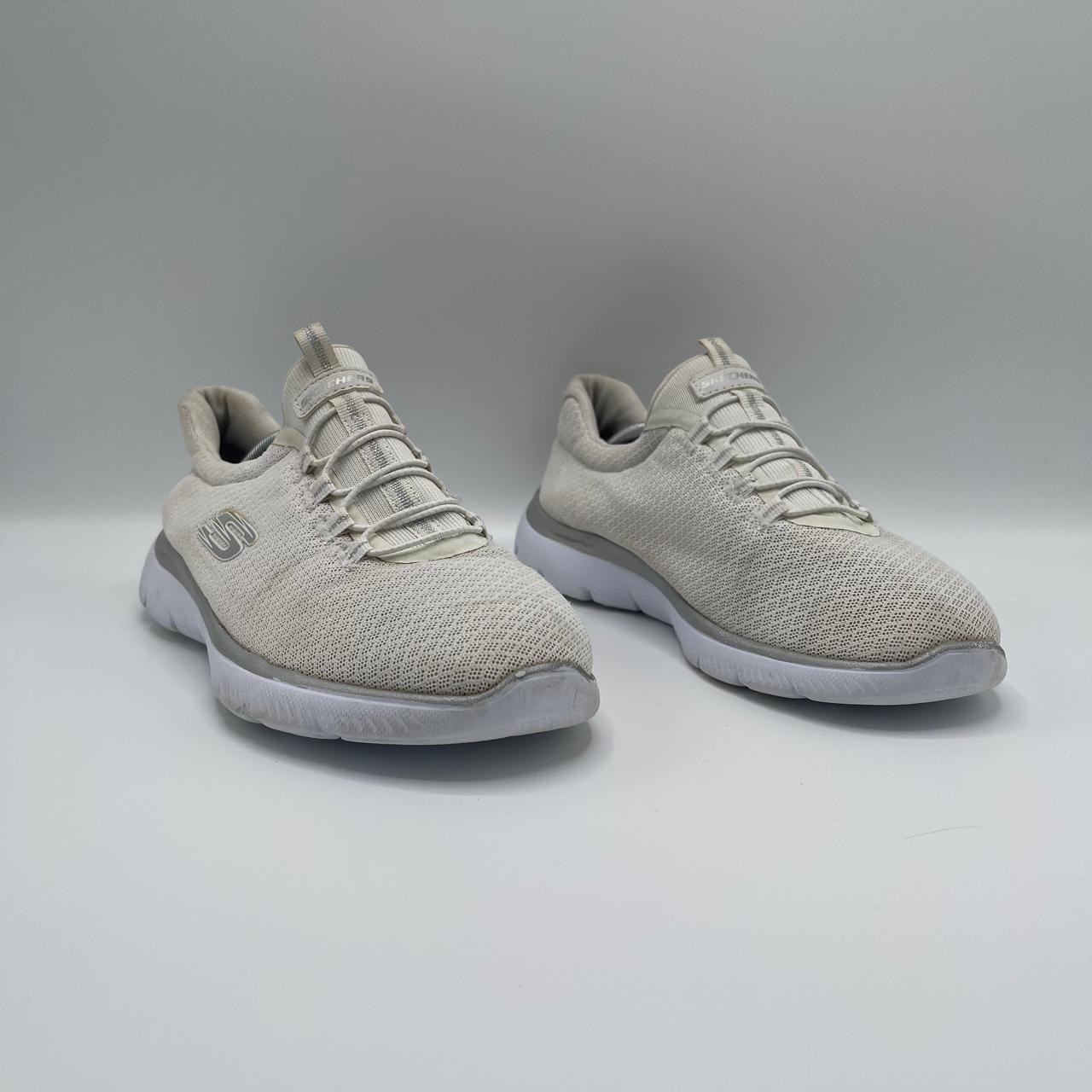 SKECHERS SUMMITS