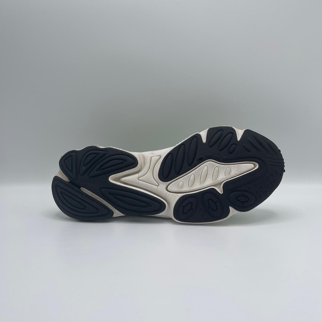 ADIDAS OZWEEGO
