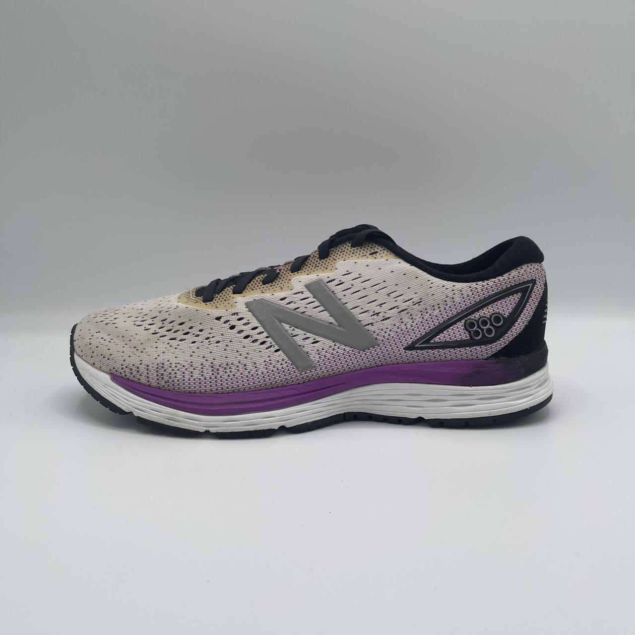 NEW BALANCE 880 V9