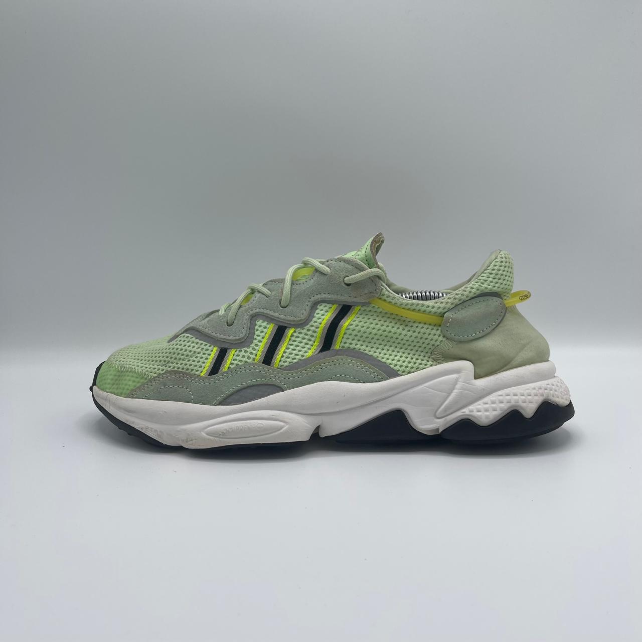 ADIDAS OZWEEGO