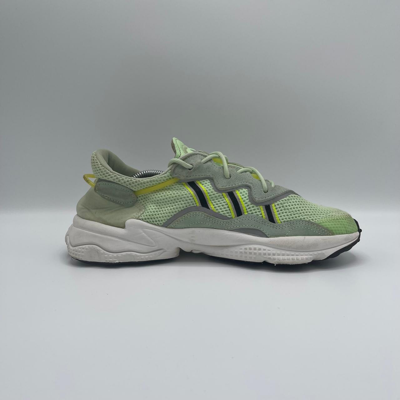 ADIDAS OZWEEGO