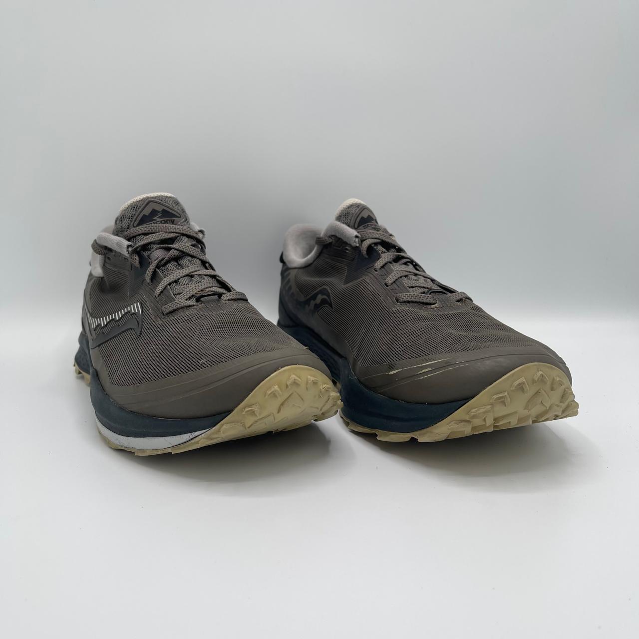 SAUCONY PEREGRINE 11