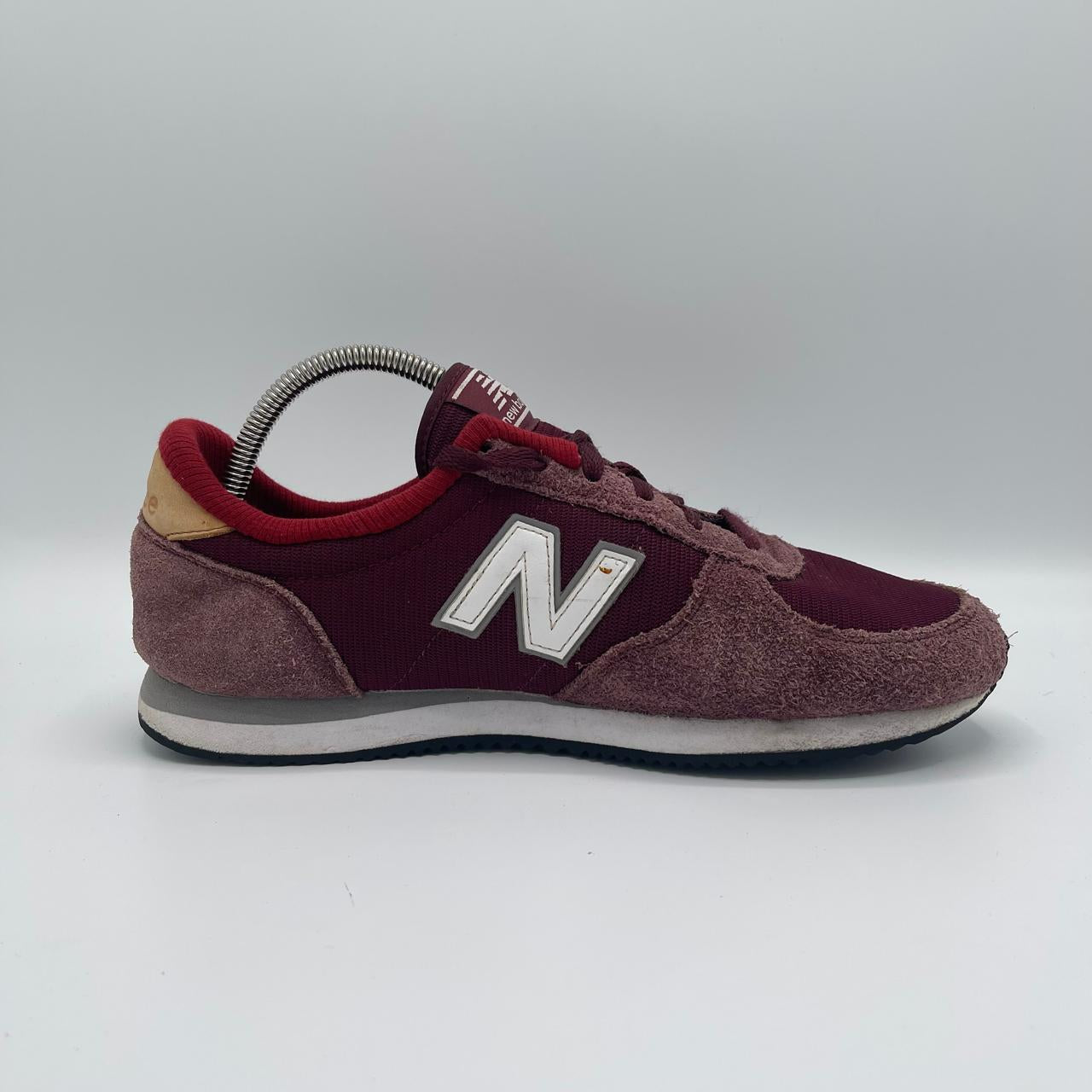 NEW BALANCE 237