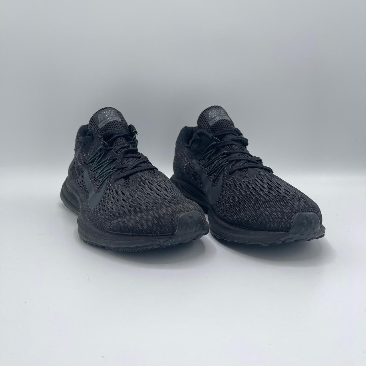 NIKE ZOOM WINFLO 5