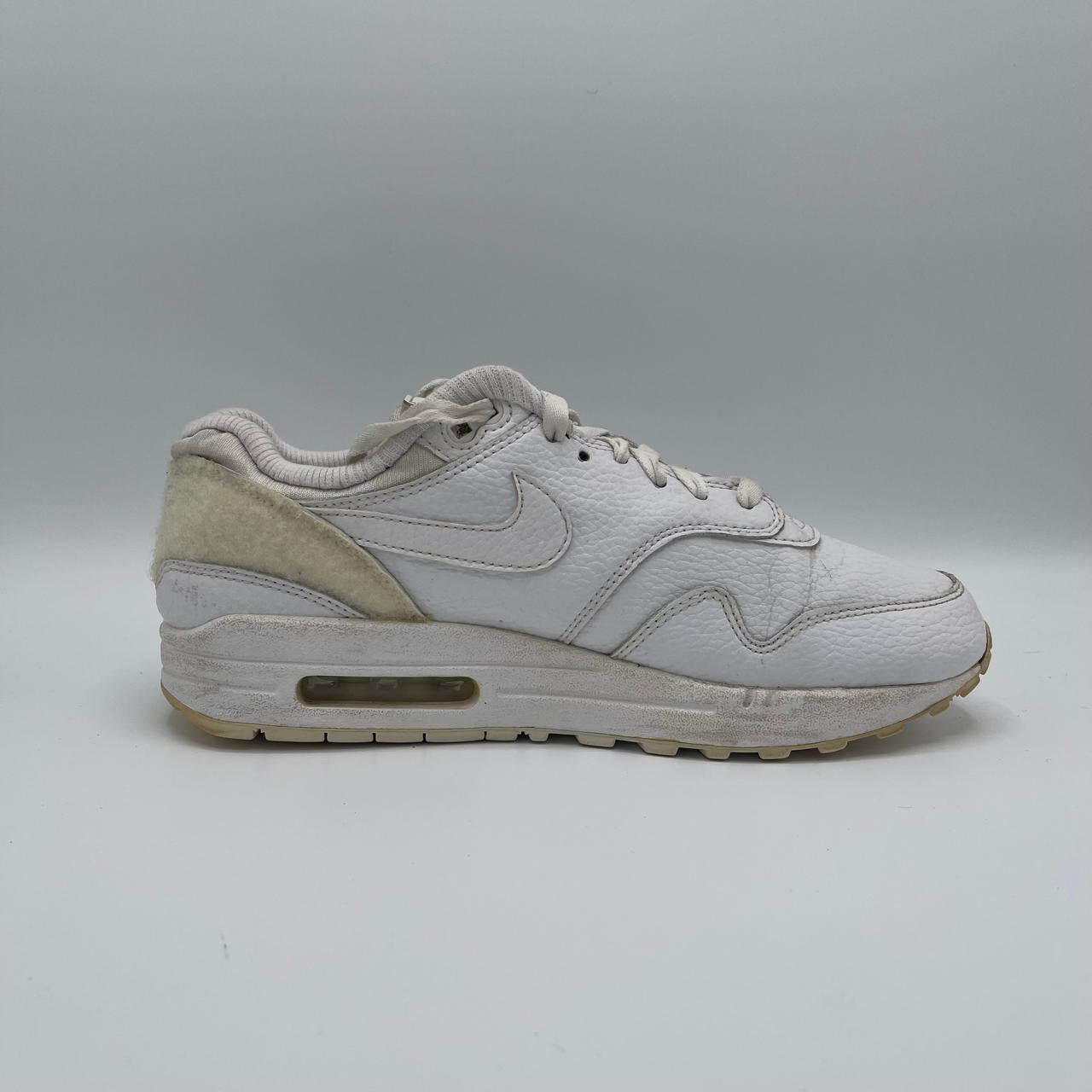 NIKE AIR MAX 1