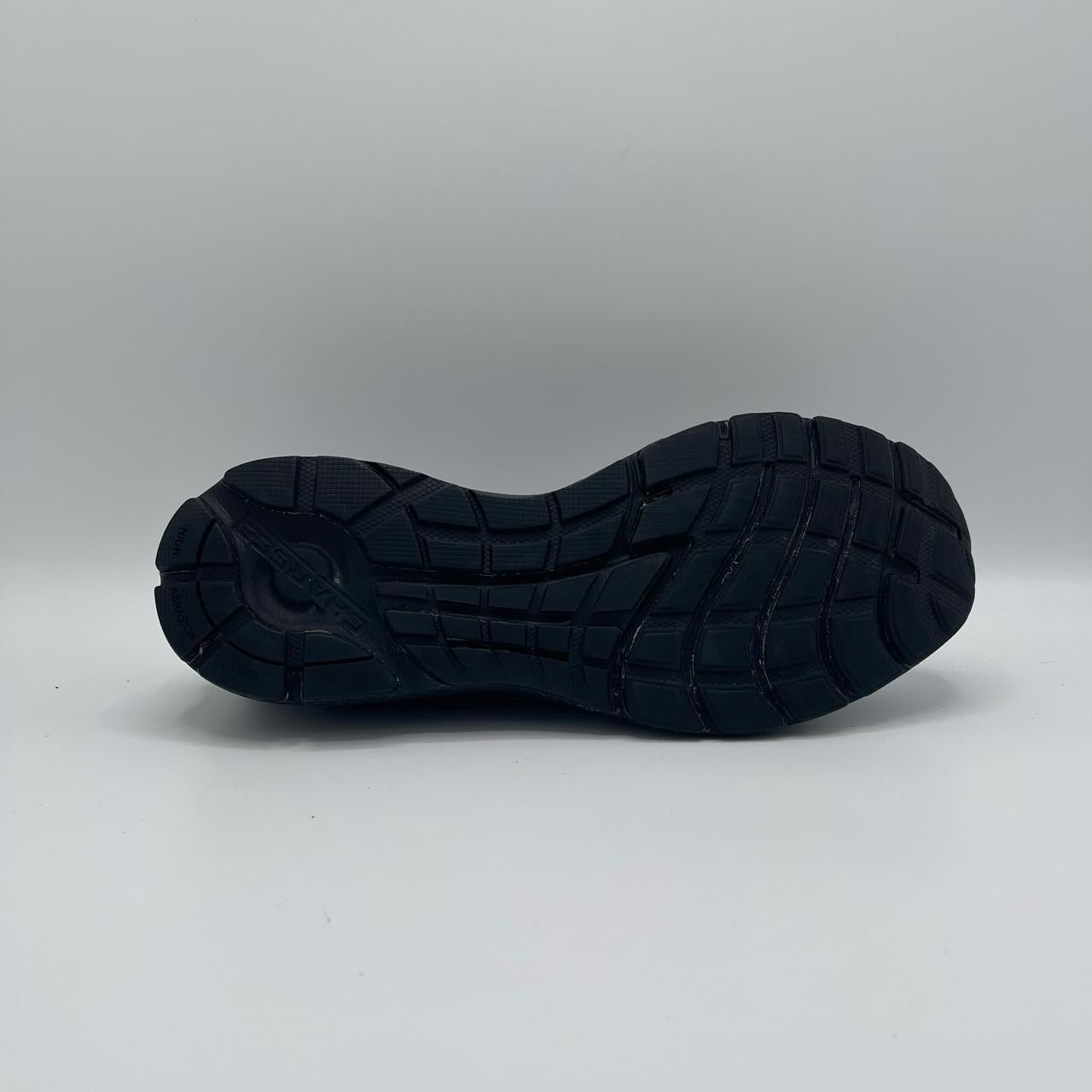 UNDER ARMOUR CHARGED ESCAPE