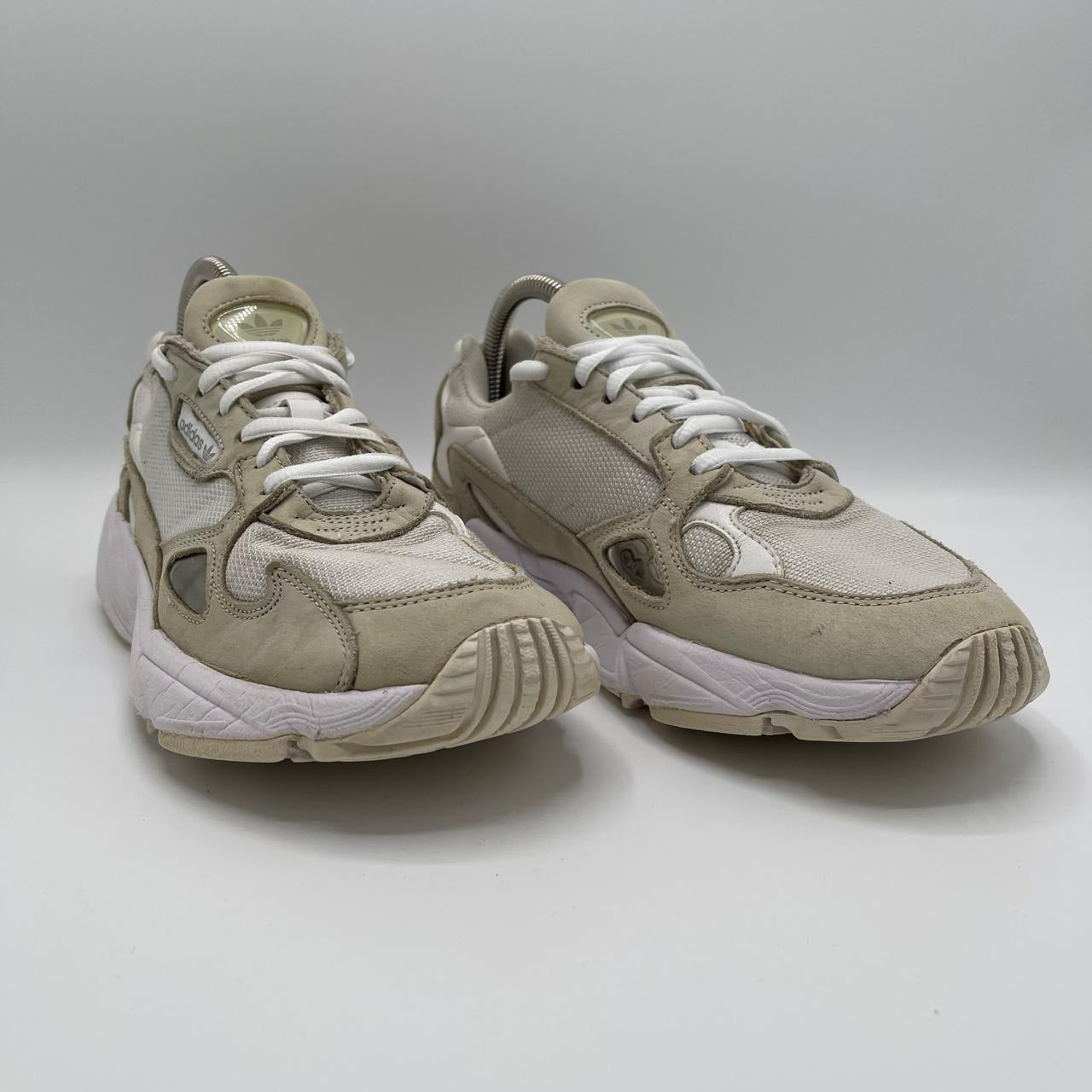 ADIDAS FALCON