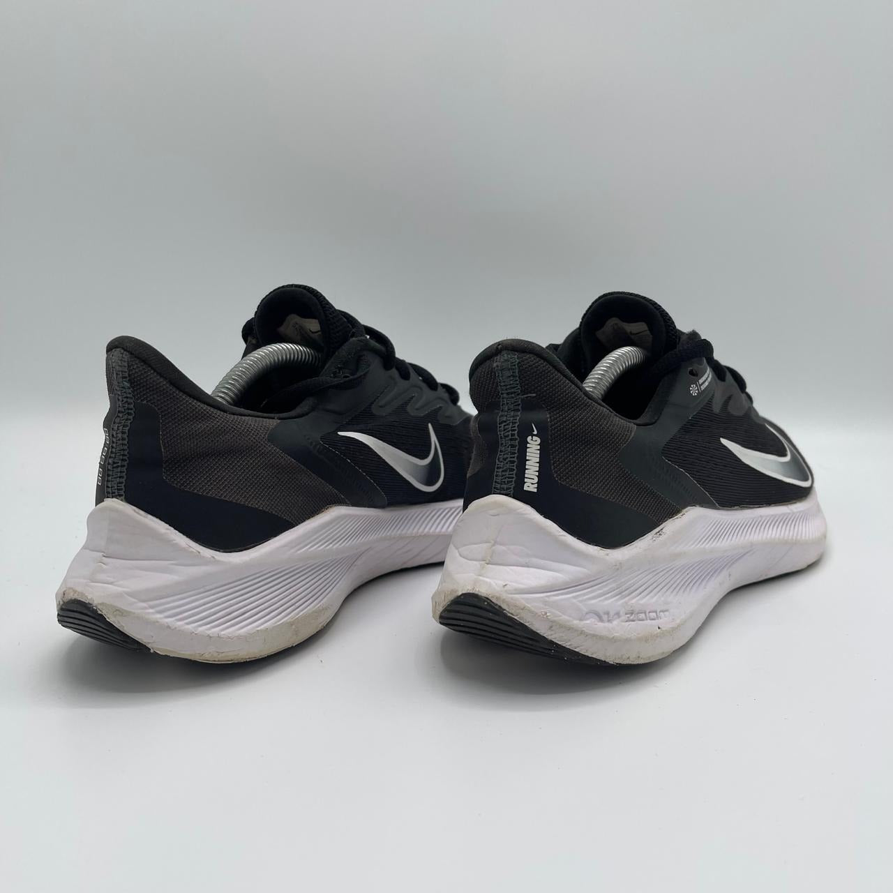 NIKE AIR ZOOM WINFLO 7