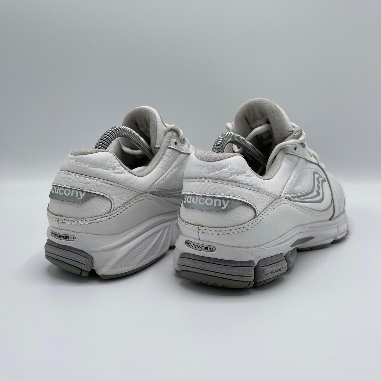 SAUCONY OMNI