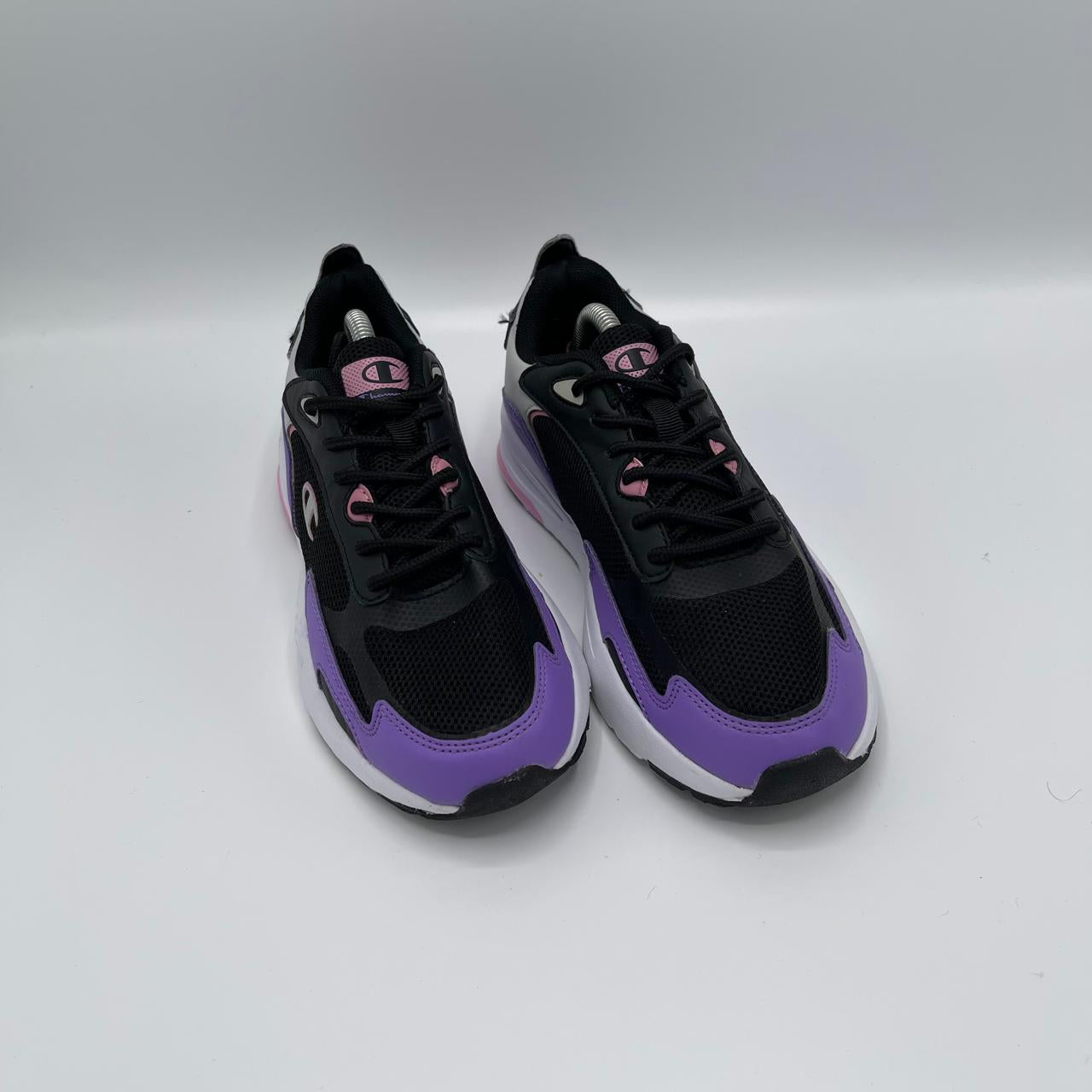CHAMPION