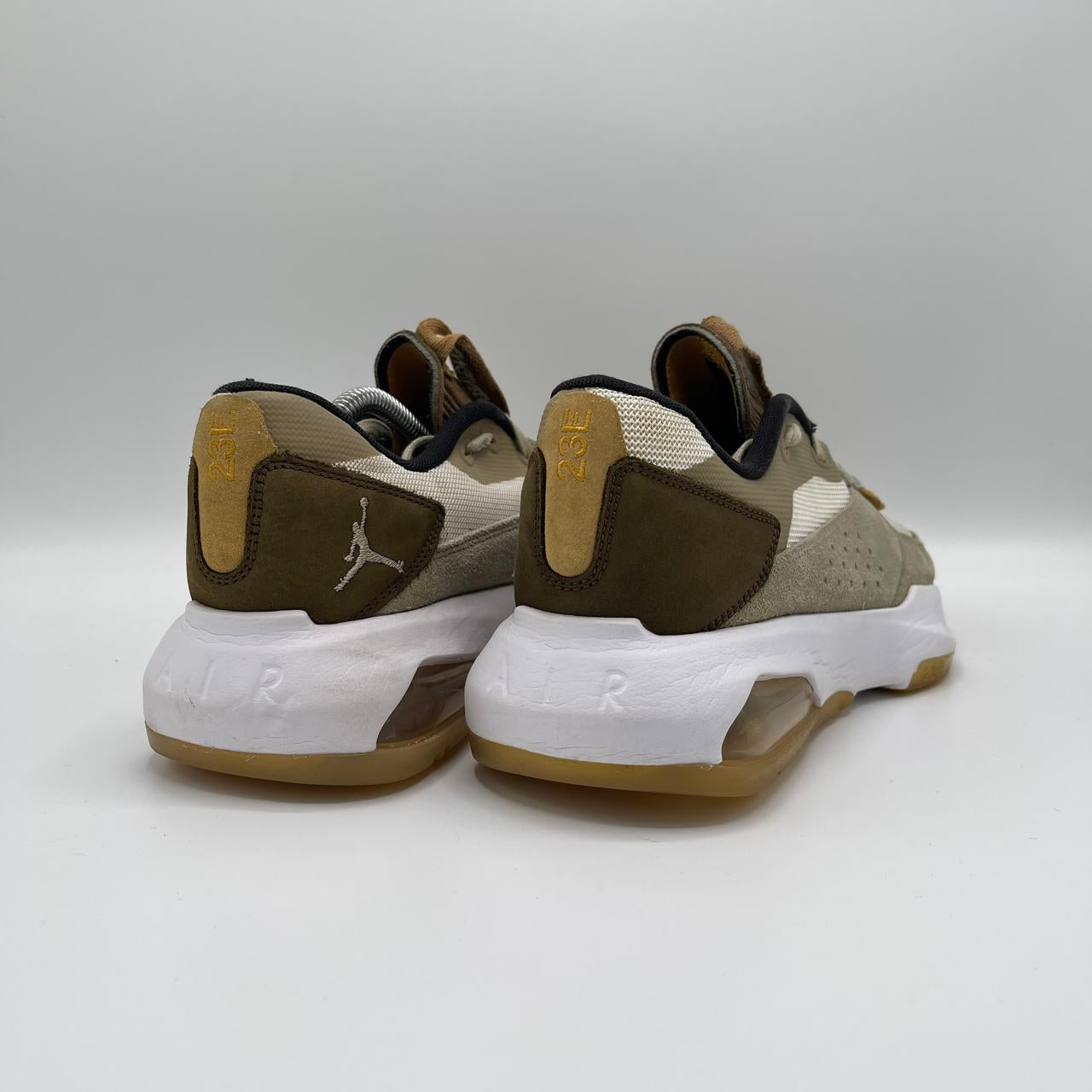 JORDAN AIR 200E