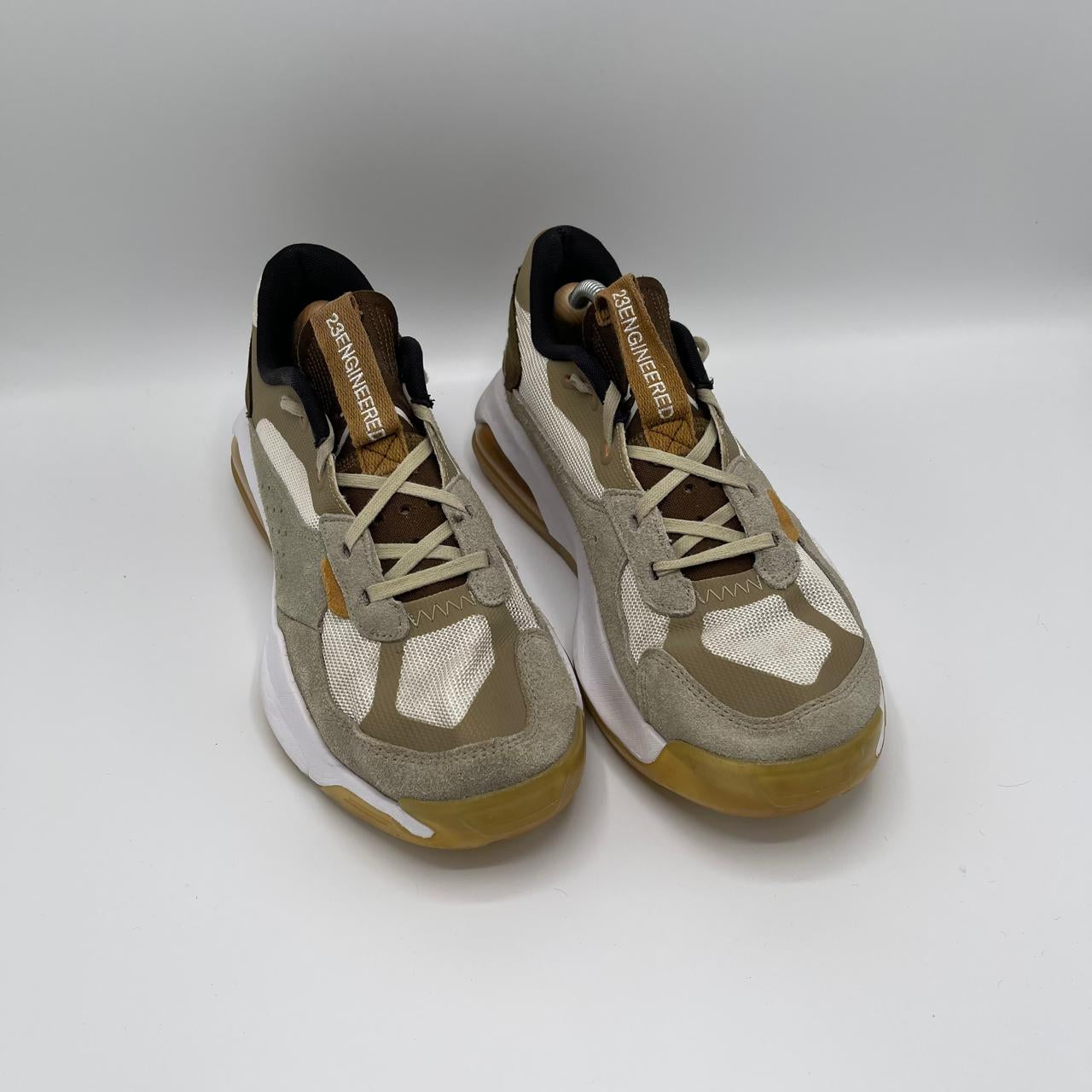JORDAN AIR 200E