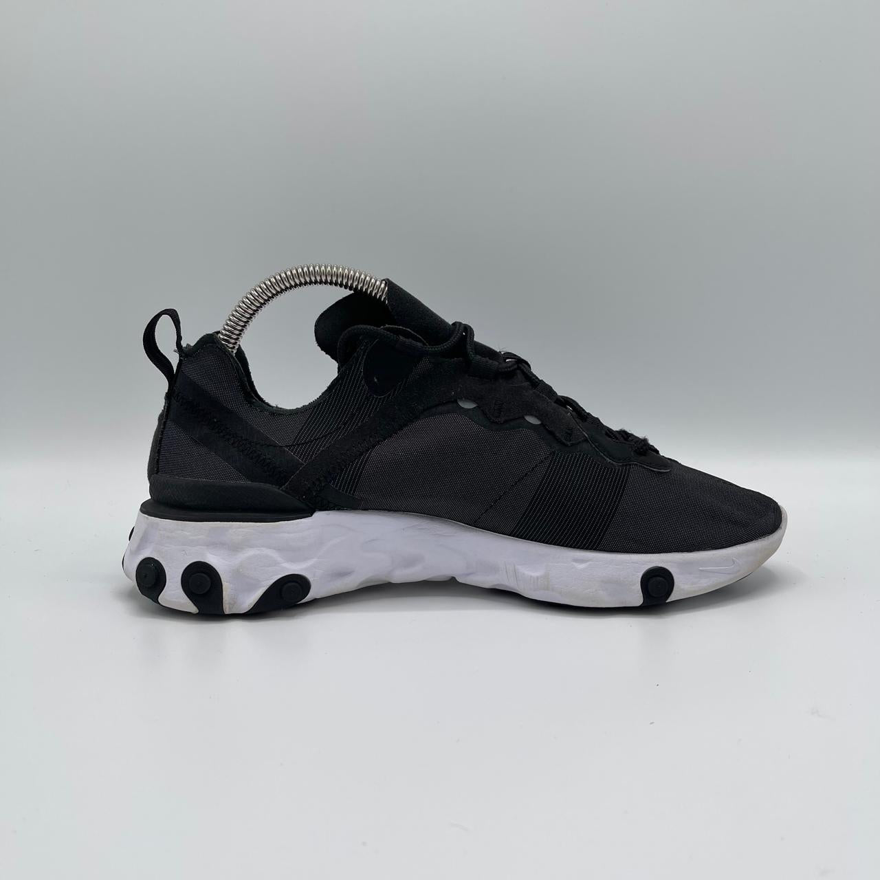 NIKE REACT ELEMENT 55