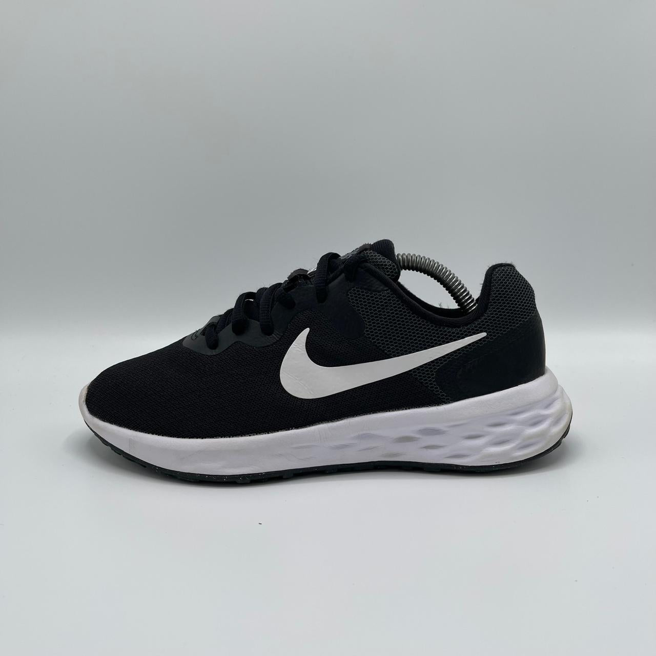 NIKE NIKE REVOLUTION 6
