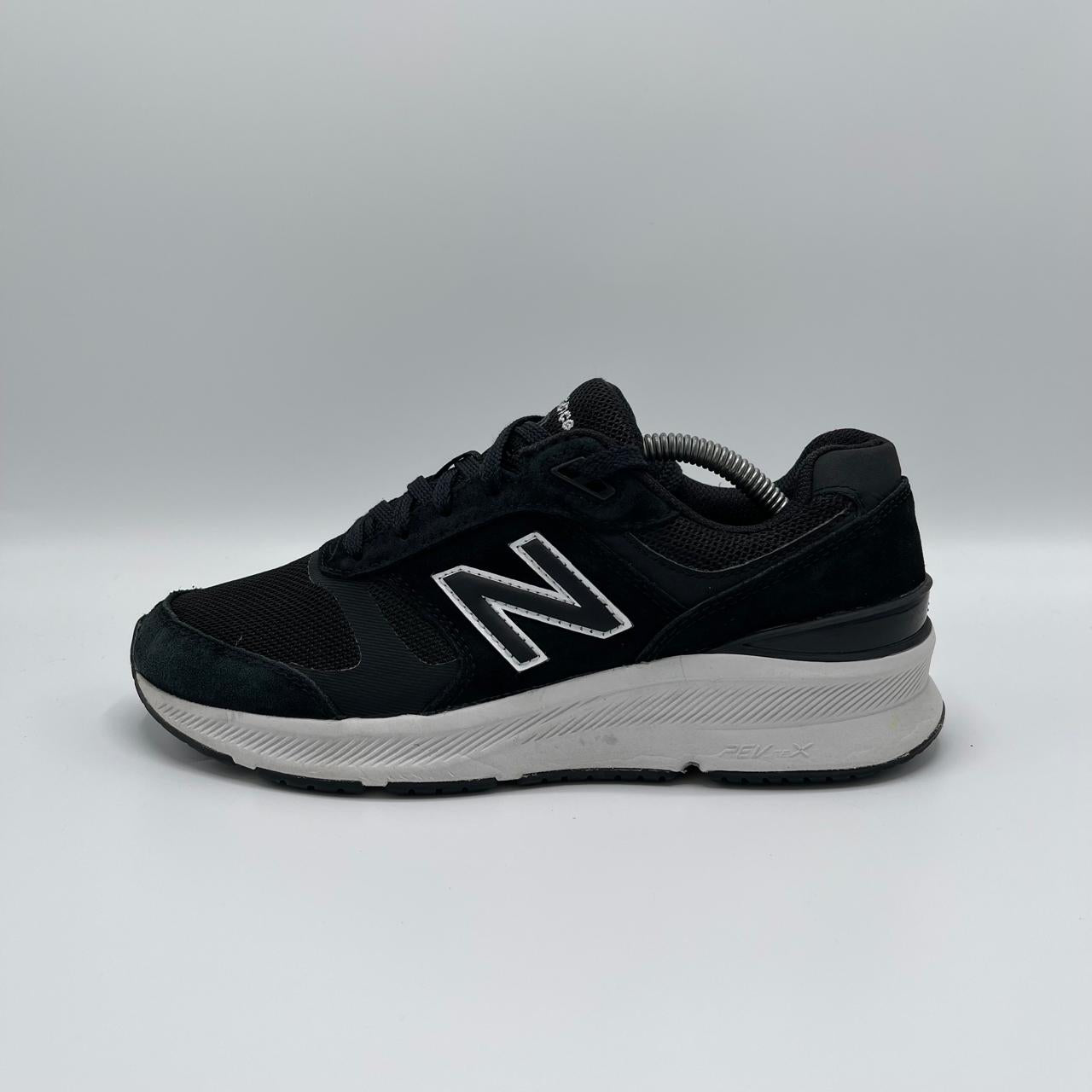 NEW BALANCE 880