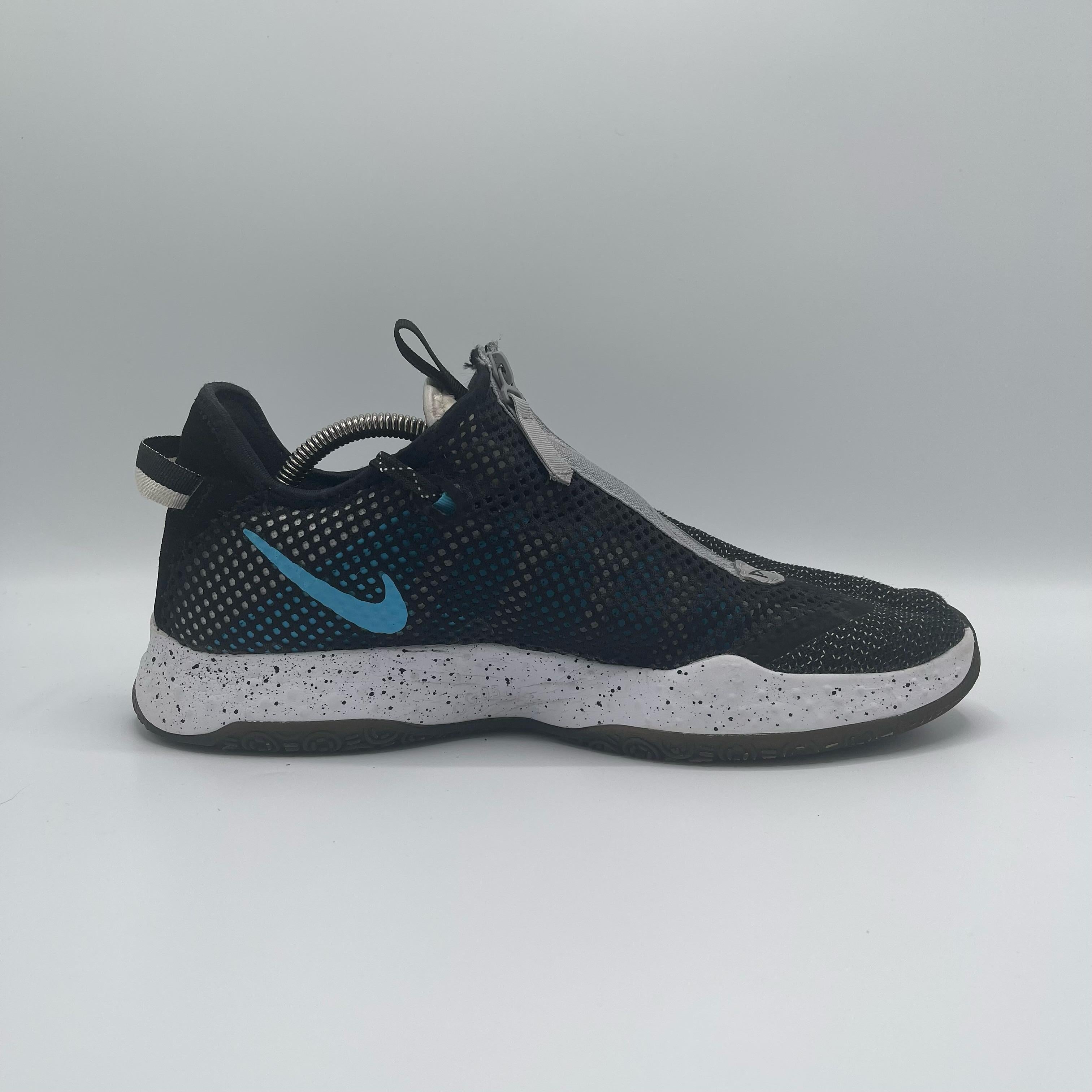 NIKE PG 4