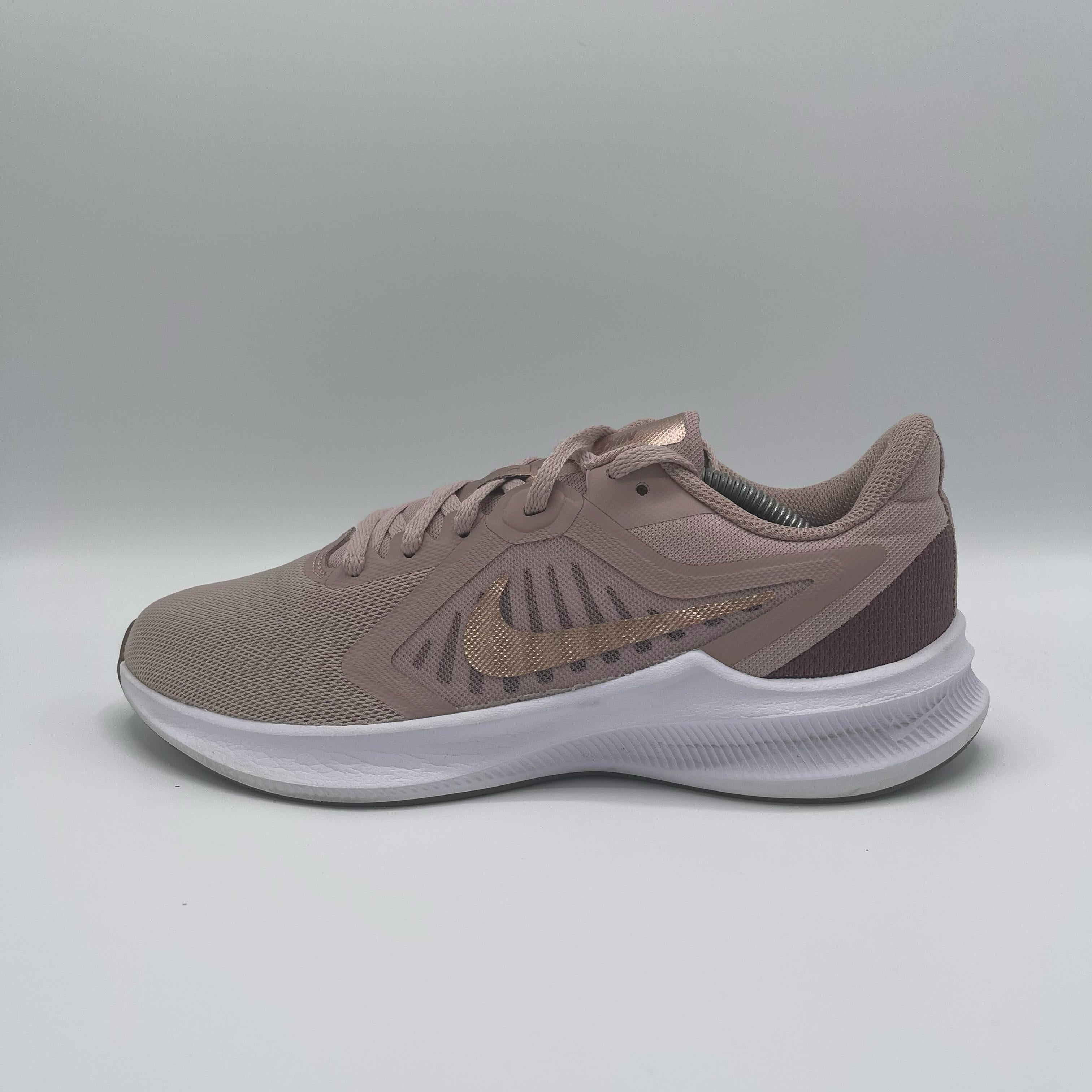 NIKE DOWNSHIFTER 10