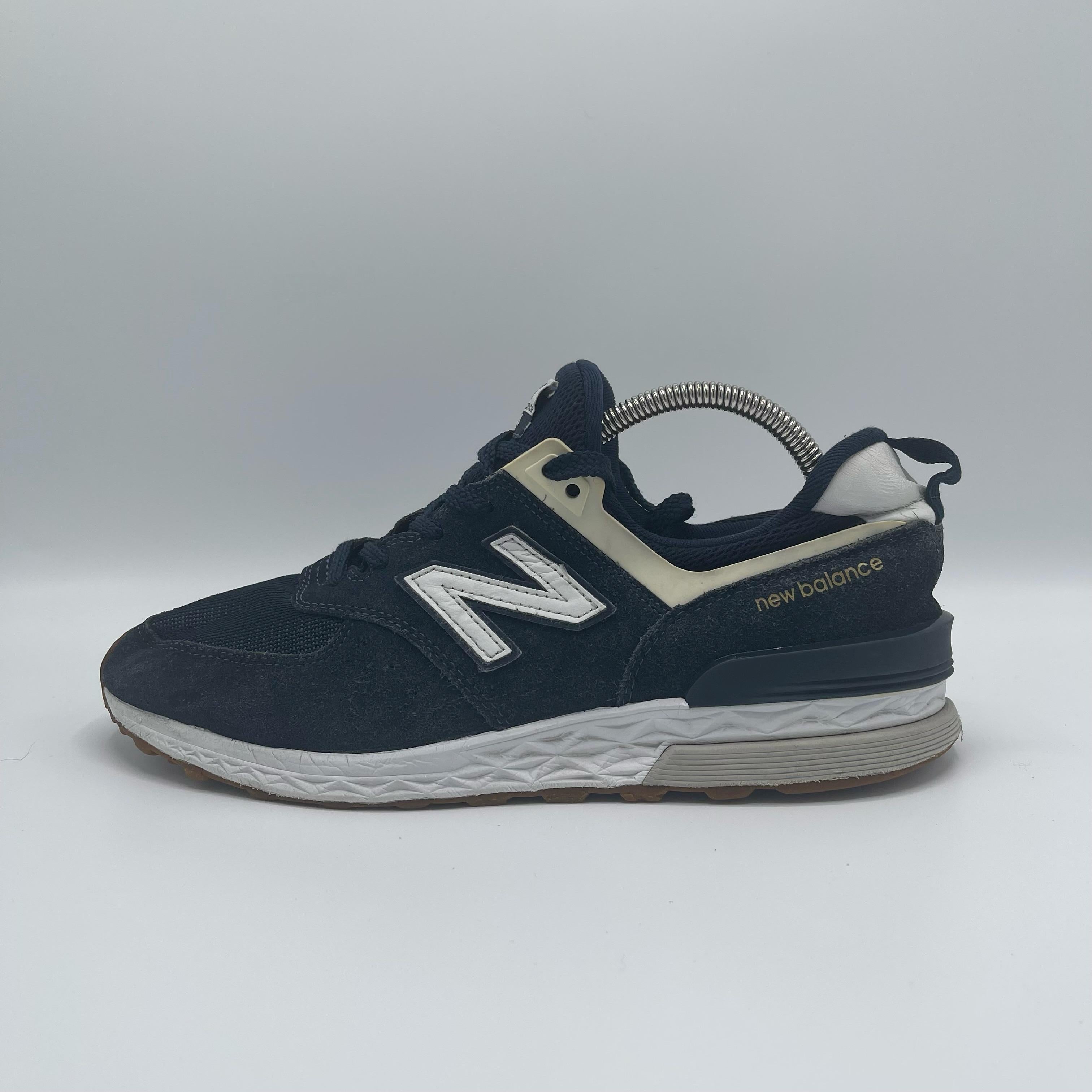 NEW BALANCE 574