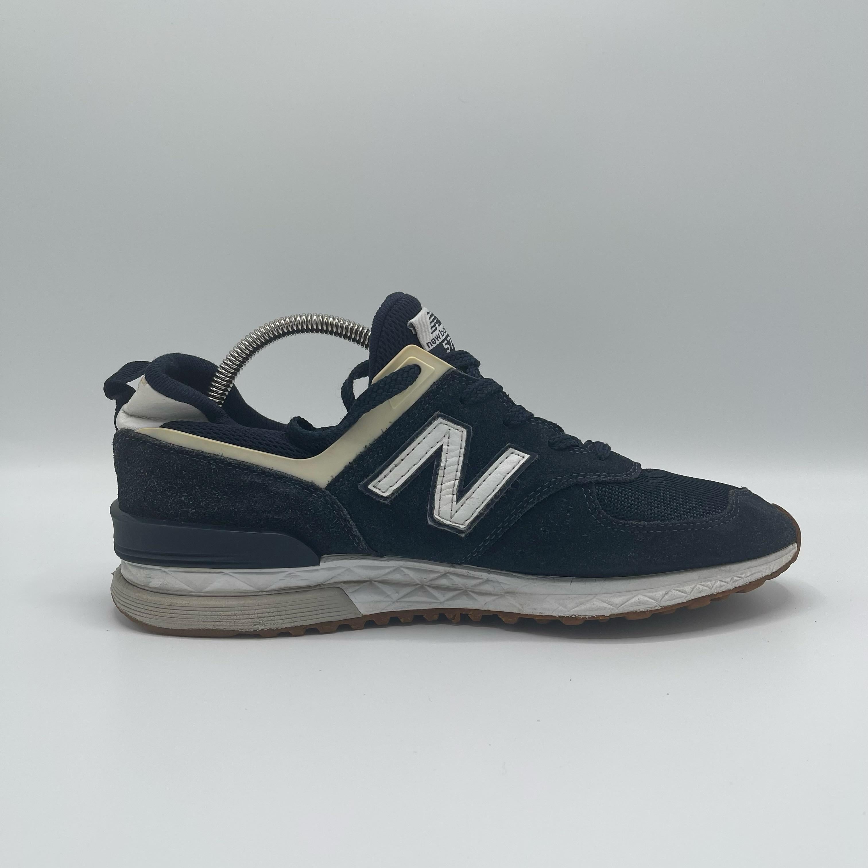 NEW BALANCE 574