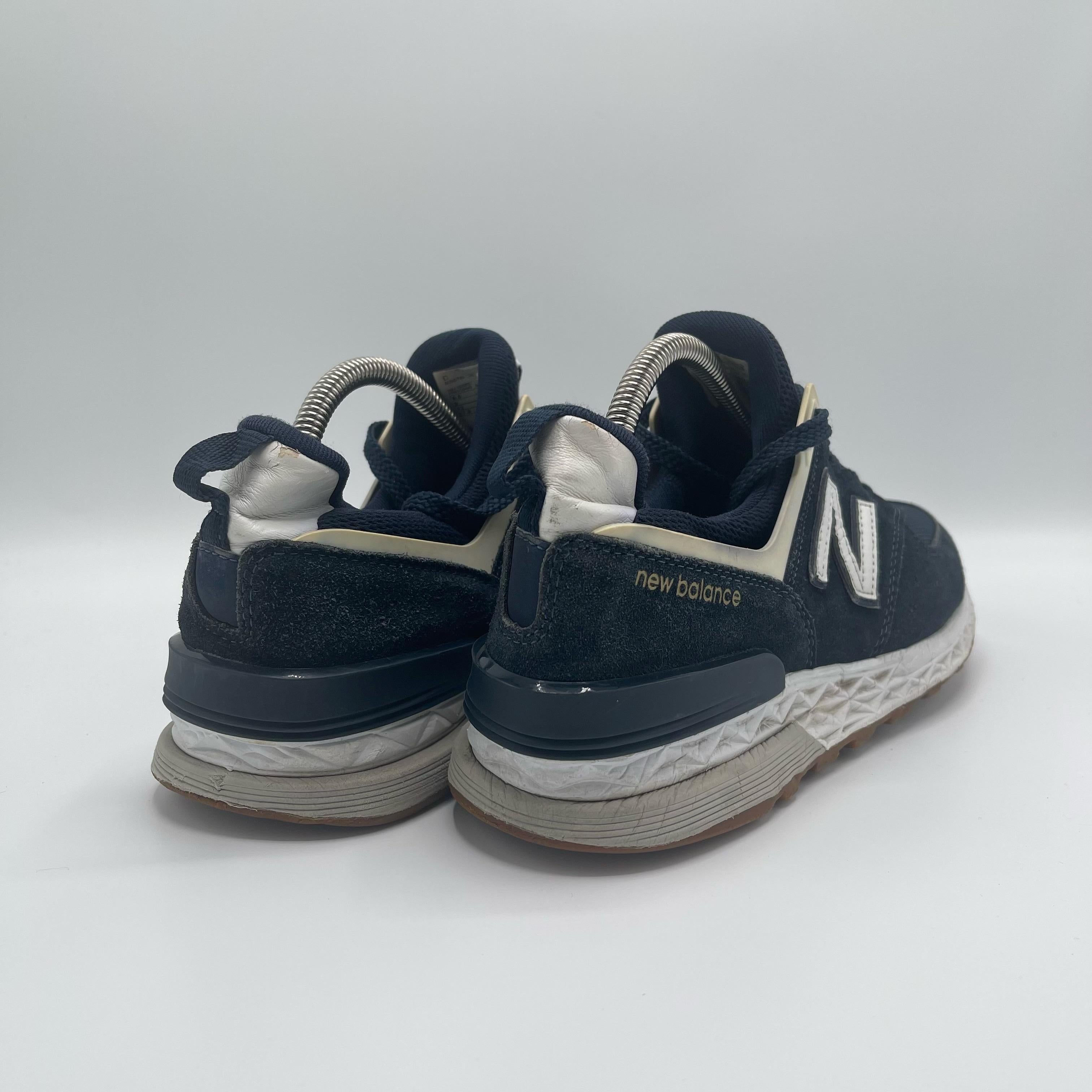 NEW BALANCE 574