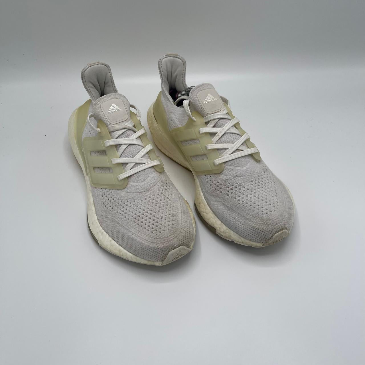 ADIDAS ULTRABOOST