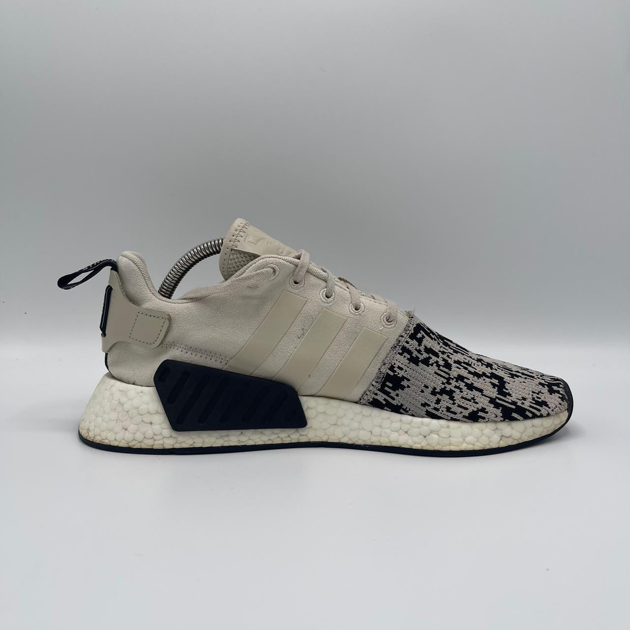 ADIDAS NMD R1