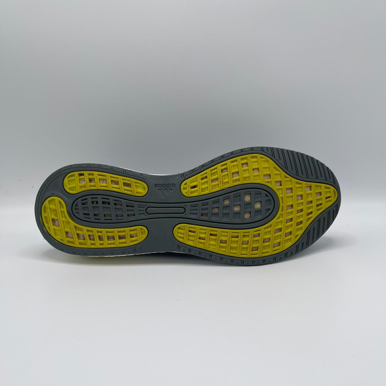 ADIDAS SUPERNOVA