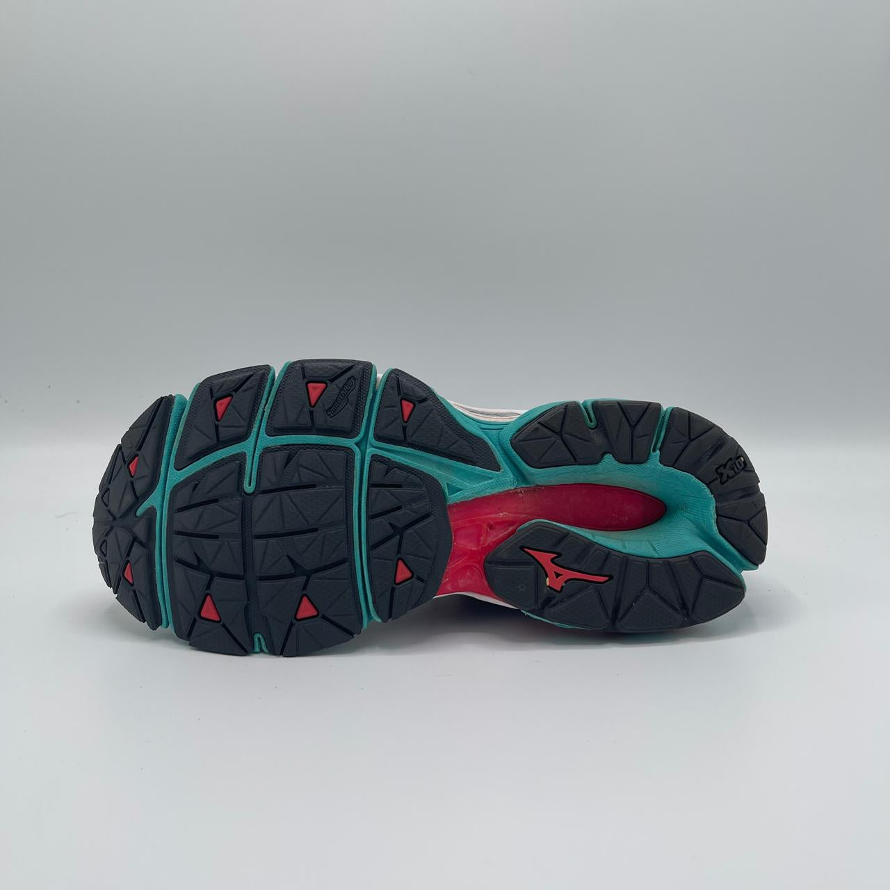 MIZUNO WAVE HORIZON