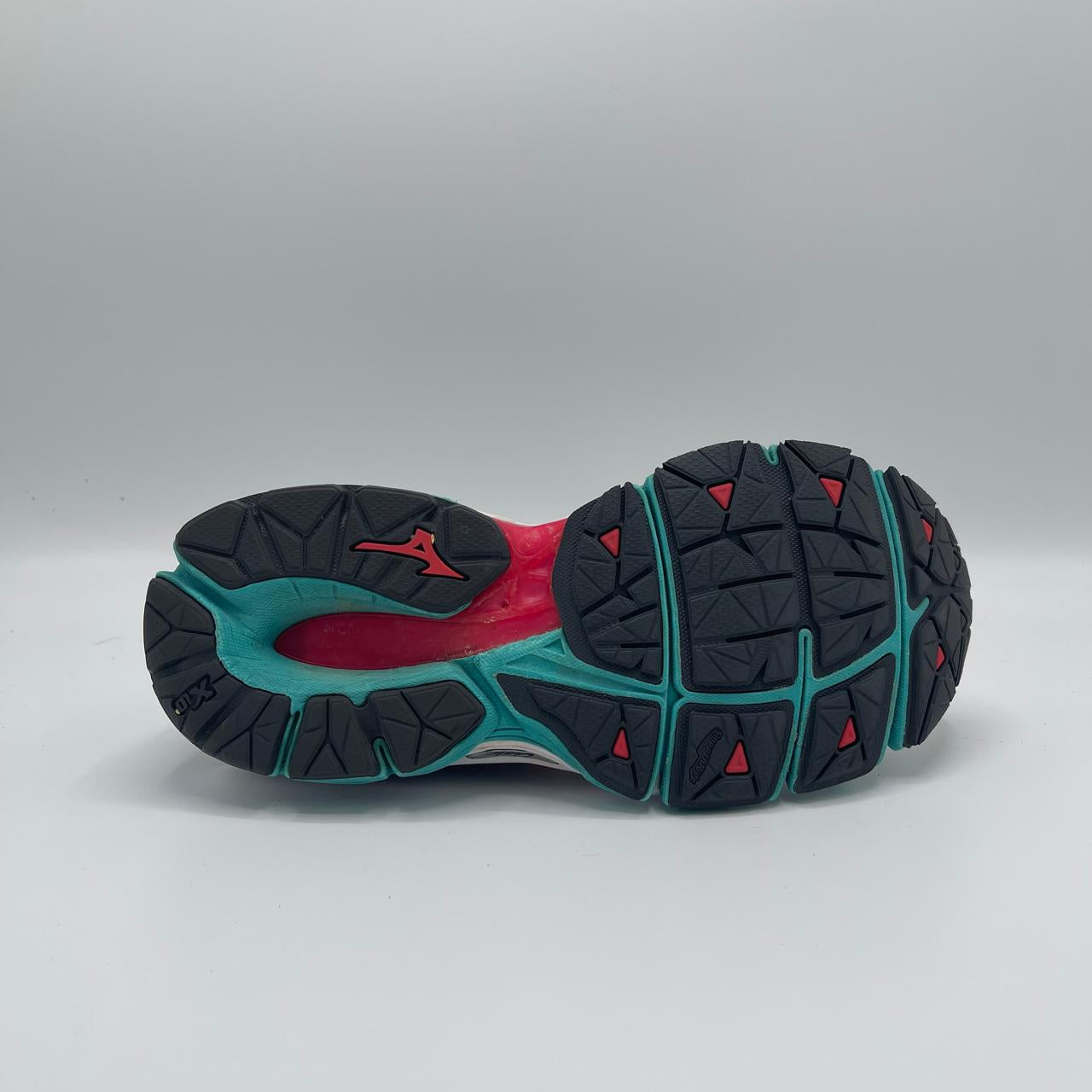 MIZUNO WAVE HORIZON