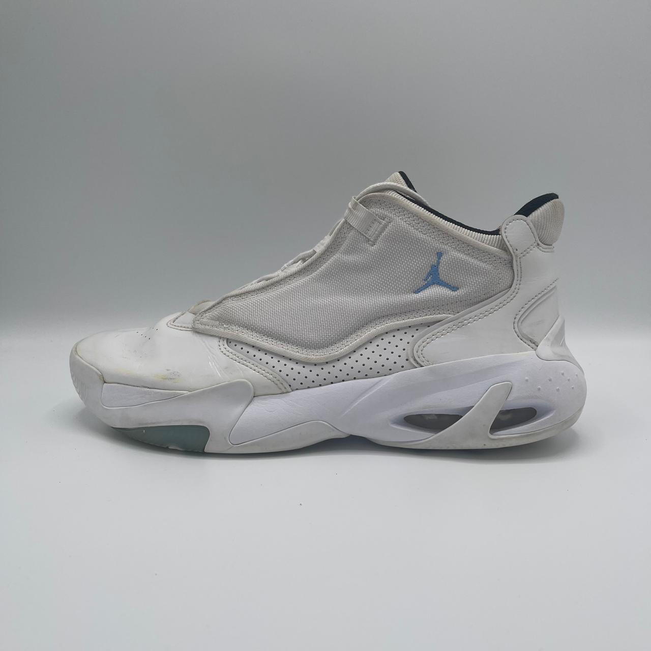 JORDAN MAX AURA