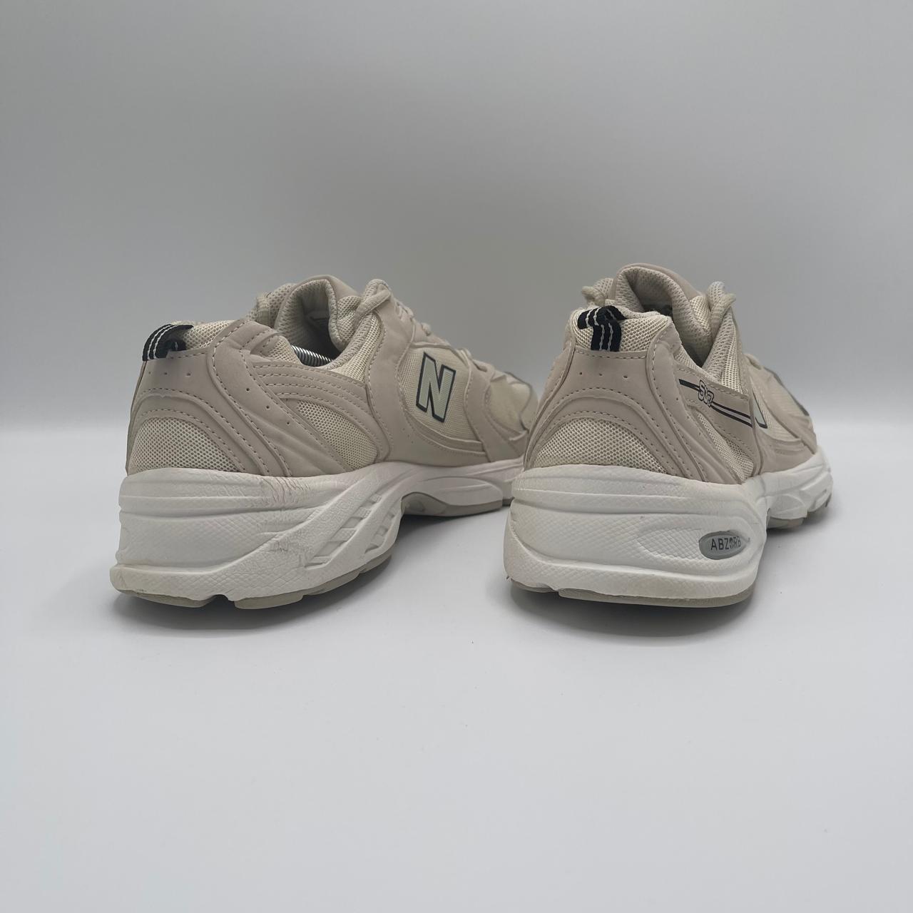 NEW BALANCE 530