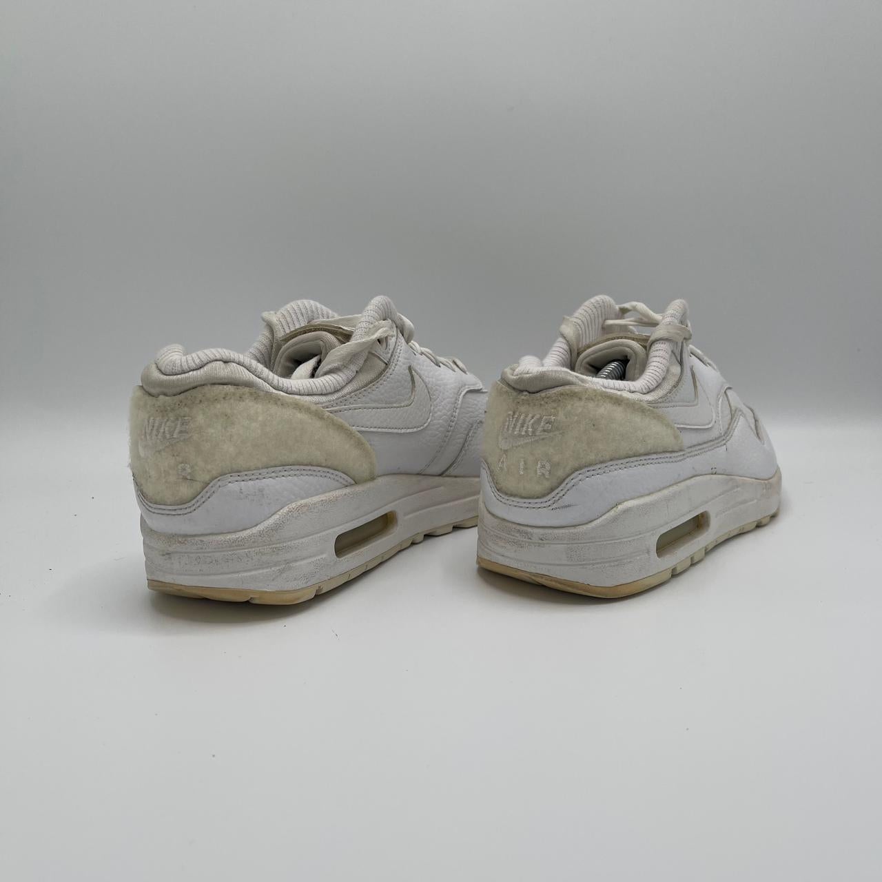 NIKE AIR MAX 1