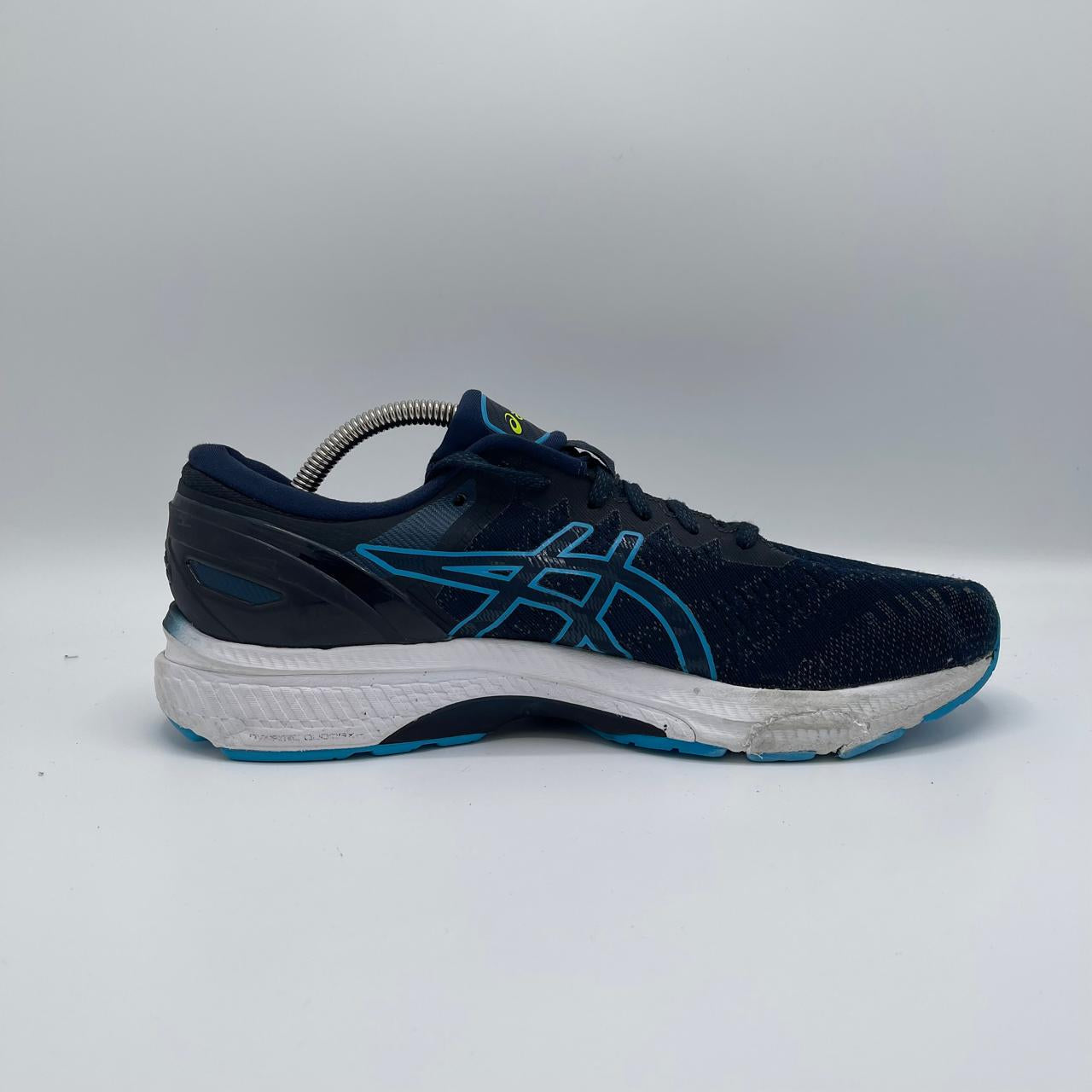 ASICS GEL KAYANO 27
