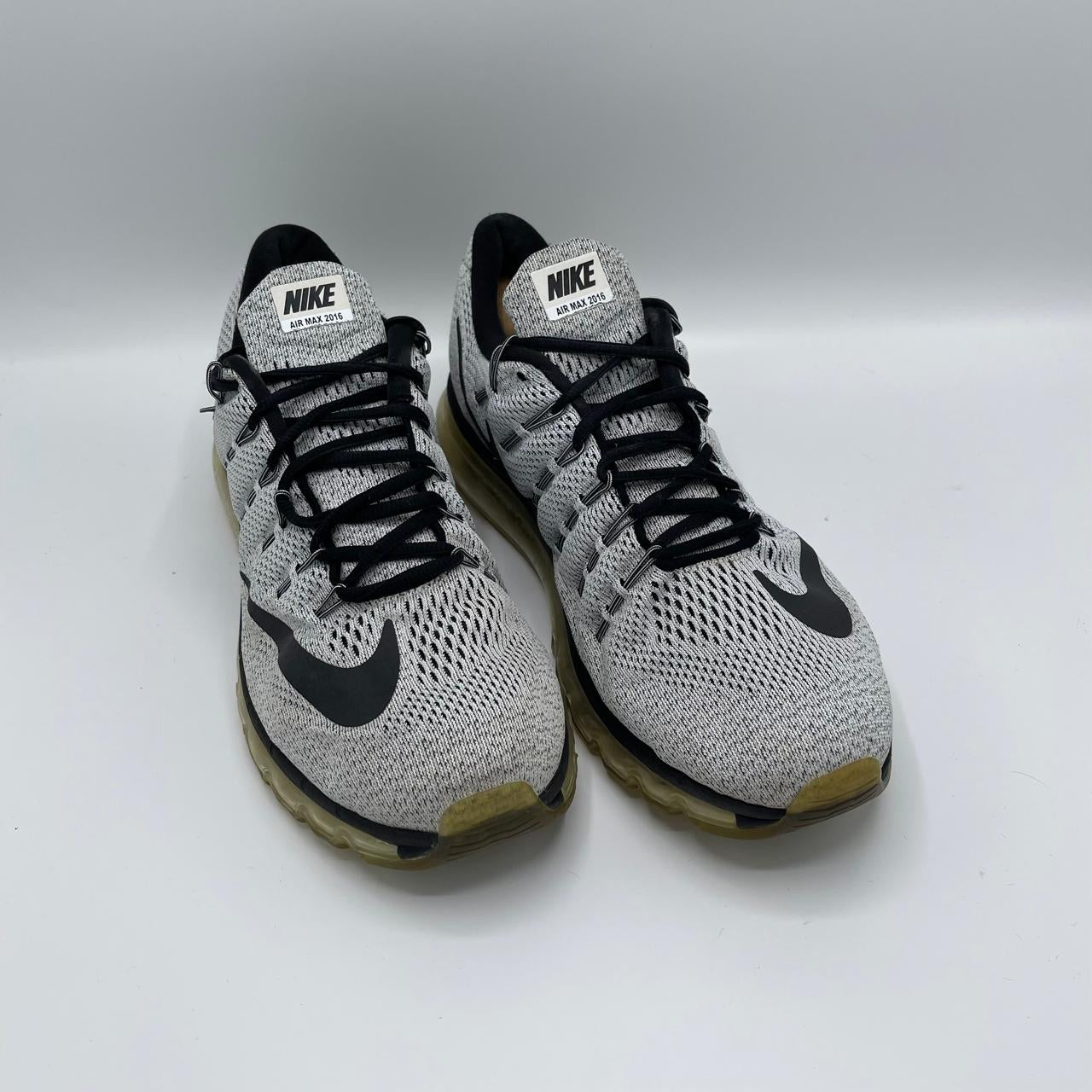 NIKE AIR MAX 2016