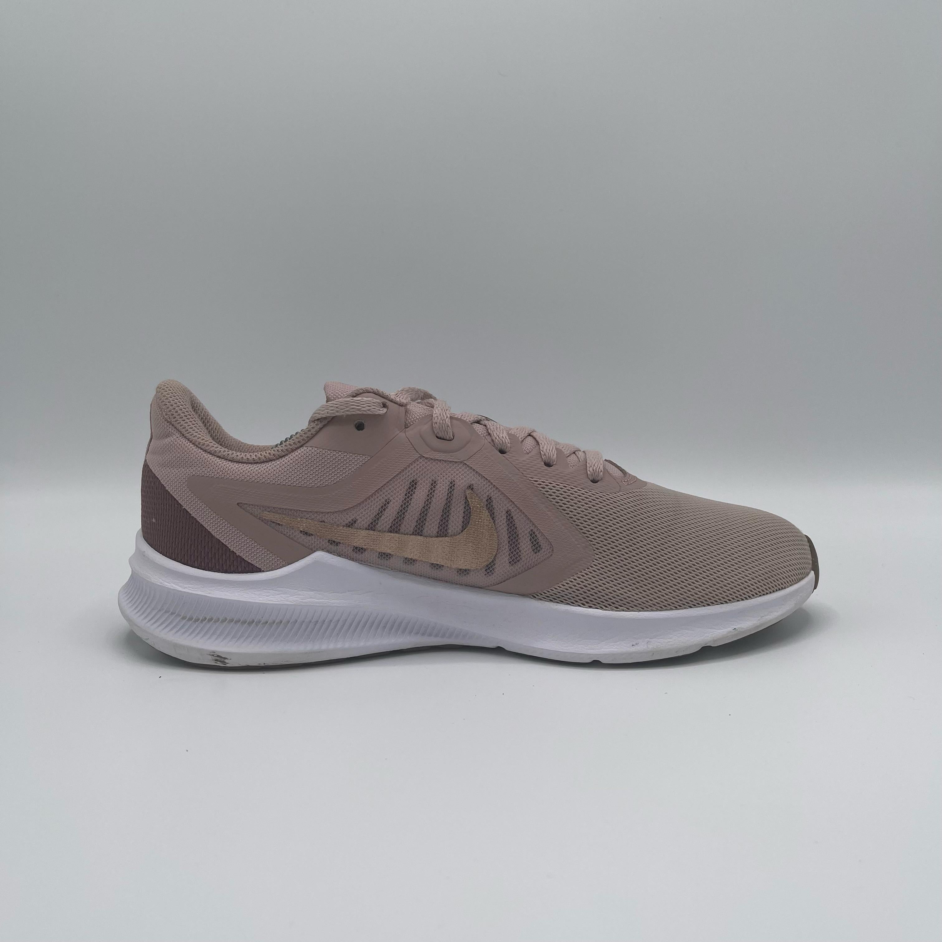 NIKE DOWNSHIFTER 9