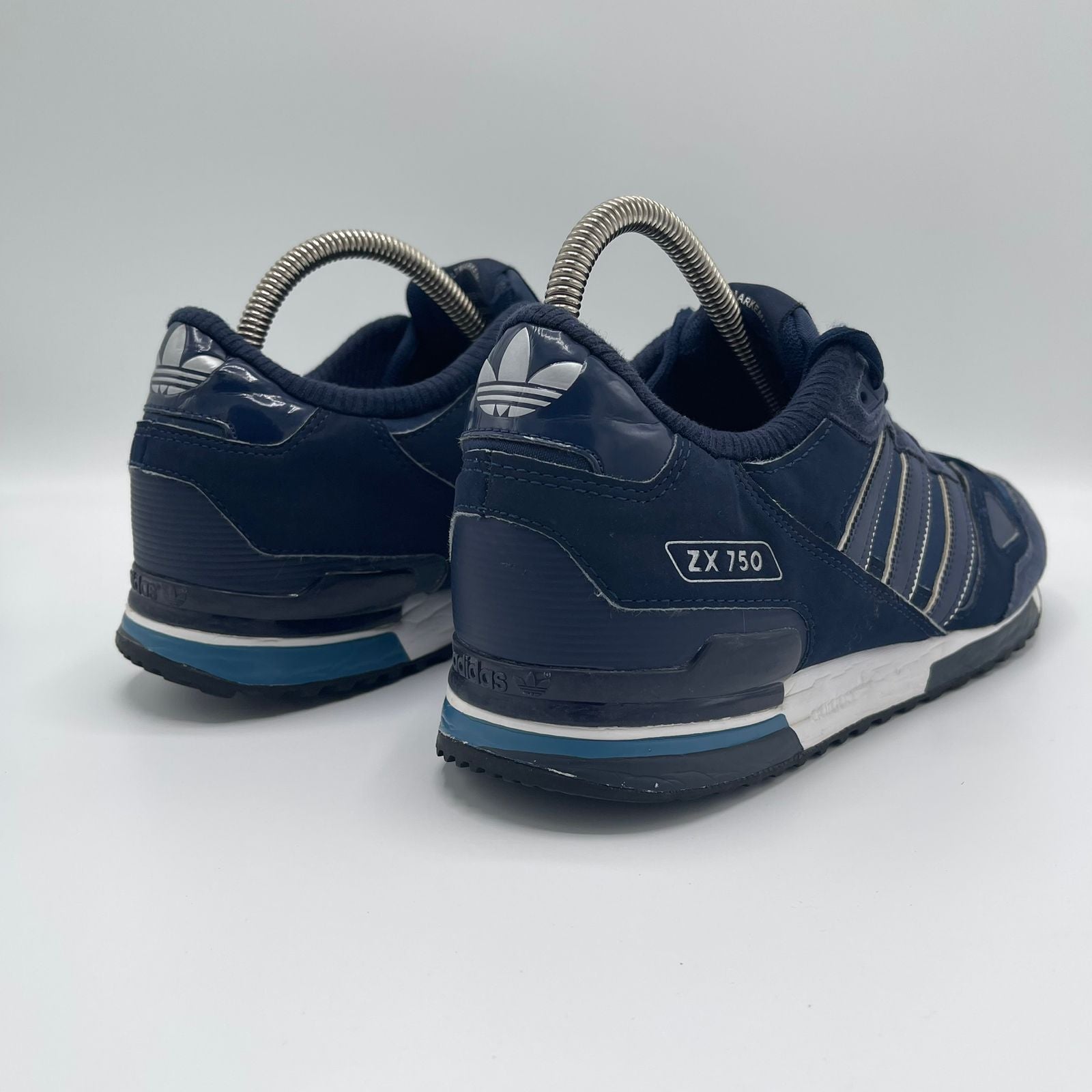 ADIDAS ZX 750