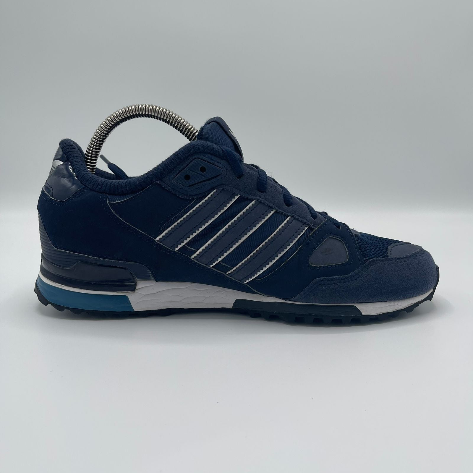 ADIDAS ZX 750