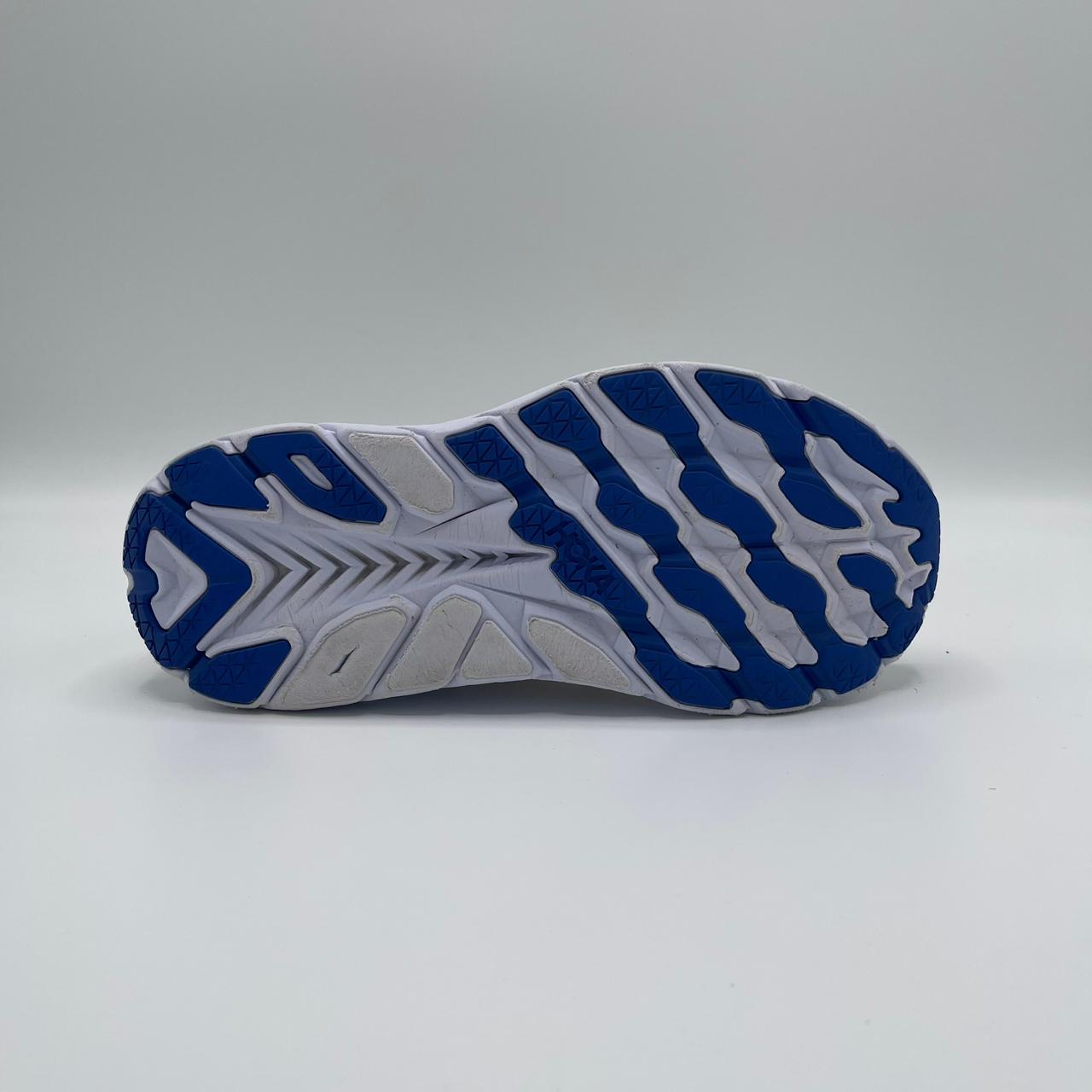 HOKA CLIFTON 8