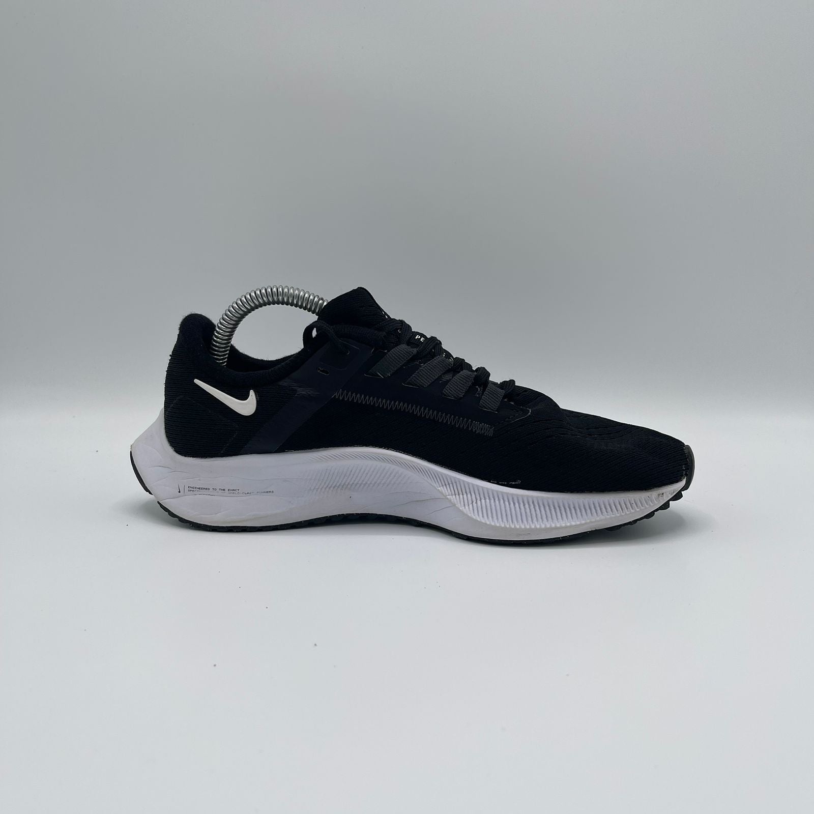 NIKE AIR ZOOM PEGASUS